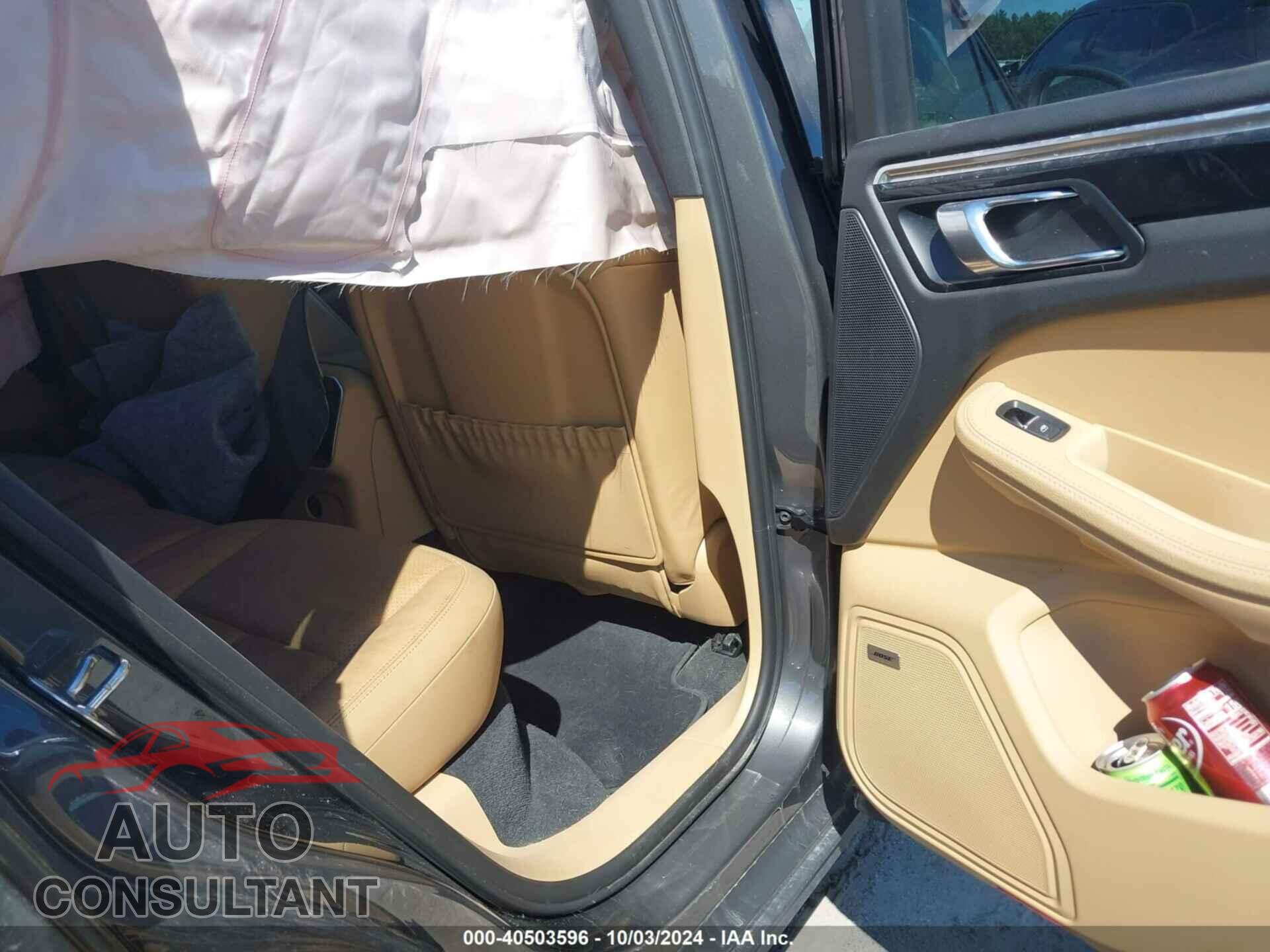 PORSCHE MACAN 2017 - WP1AA2A59HLB83446
