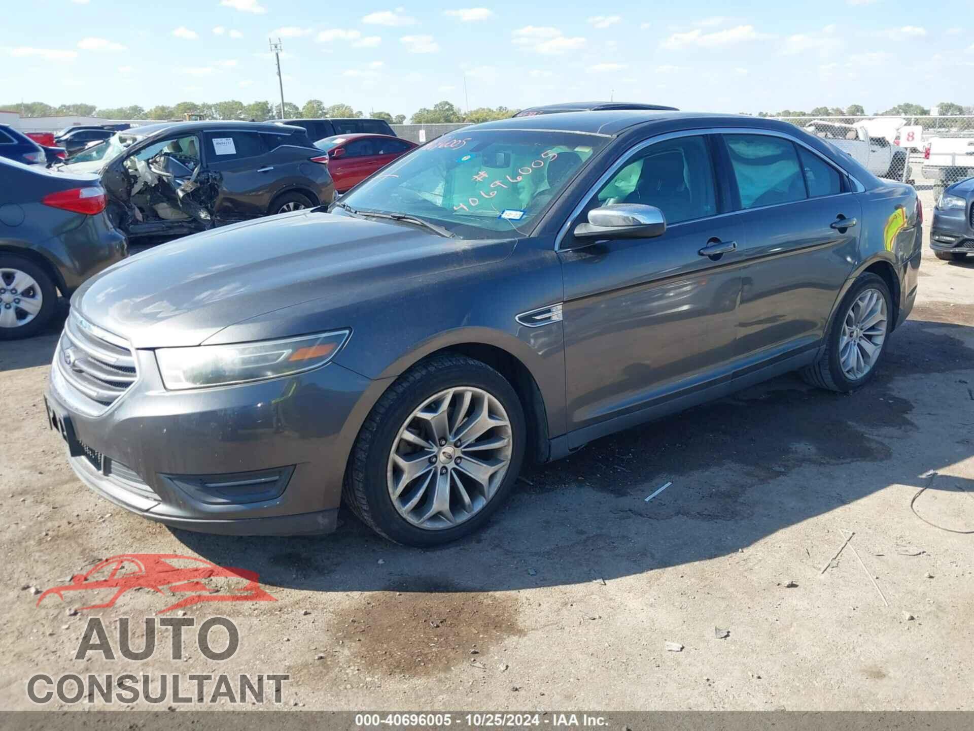 FORD TAURUS 2015 - 1FAHP2F83FG118461