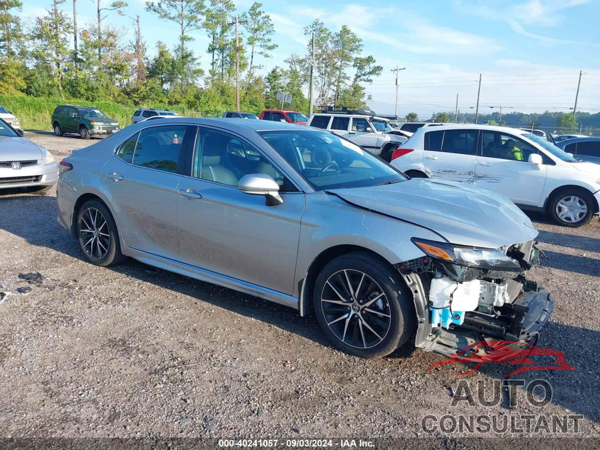 TOYOTA CAMRY 2023 - 4T1G11BK4PU095466