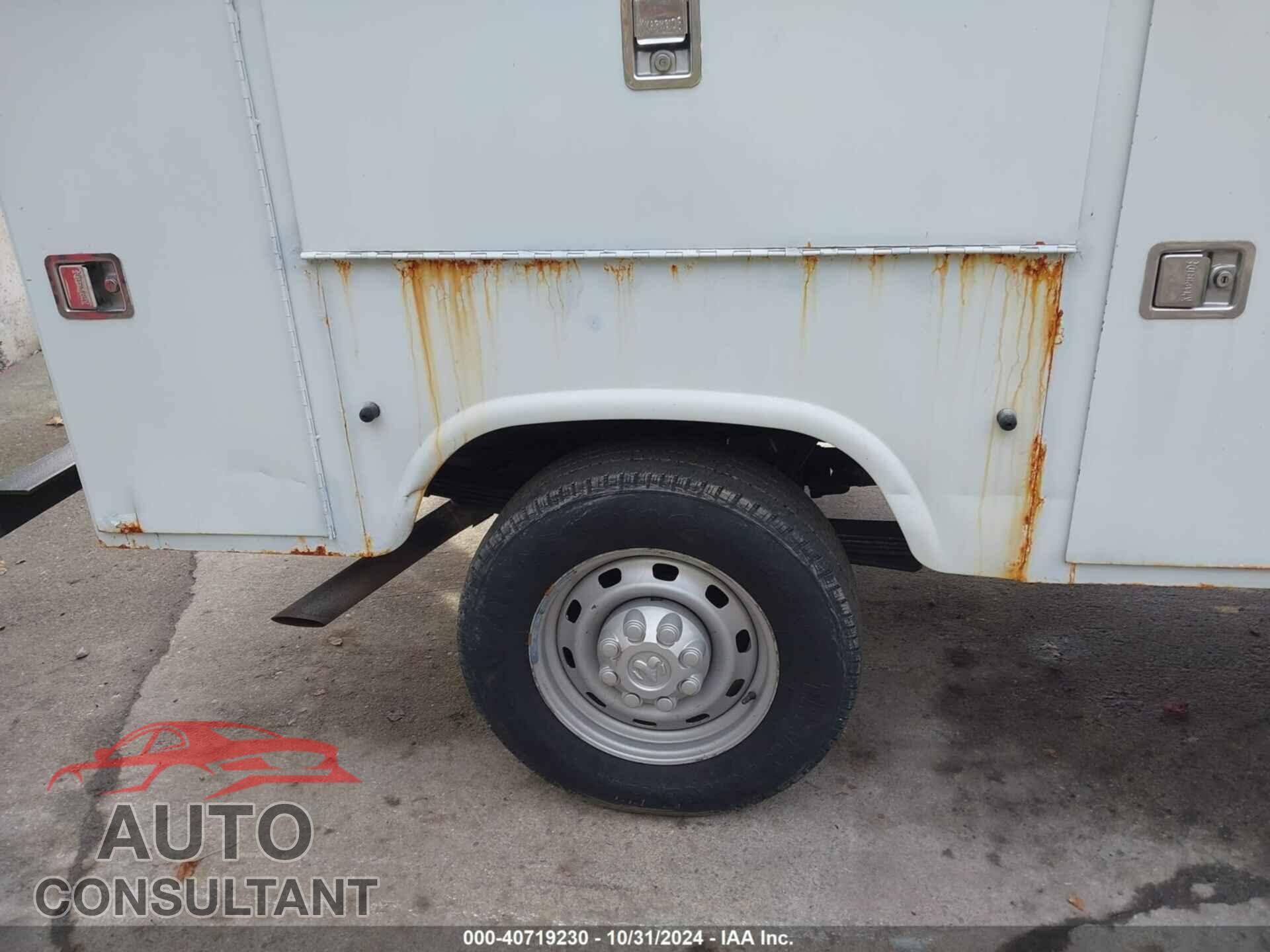 DODGE RAM 2500 2011 - 3D6WT2CT2BG598250