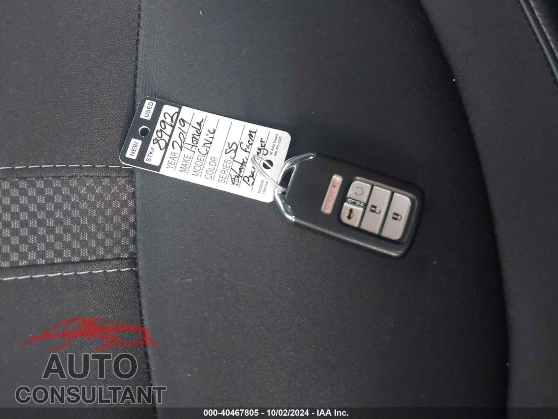 HONDA CIVIC 2019 - 2HGFC2F82KH537205