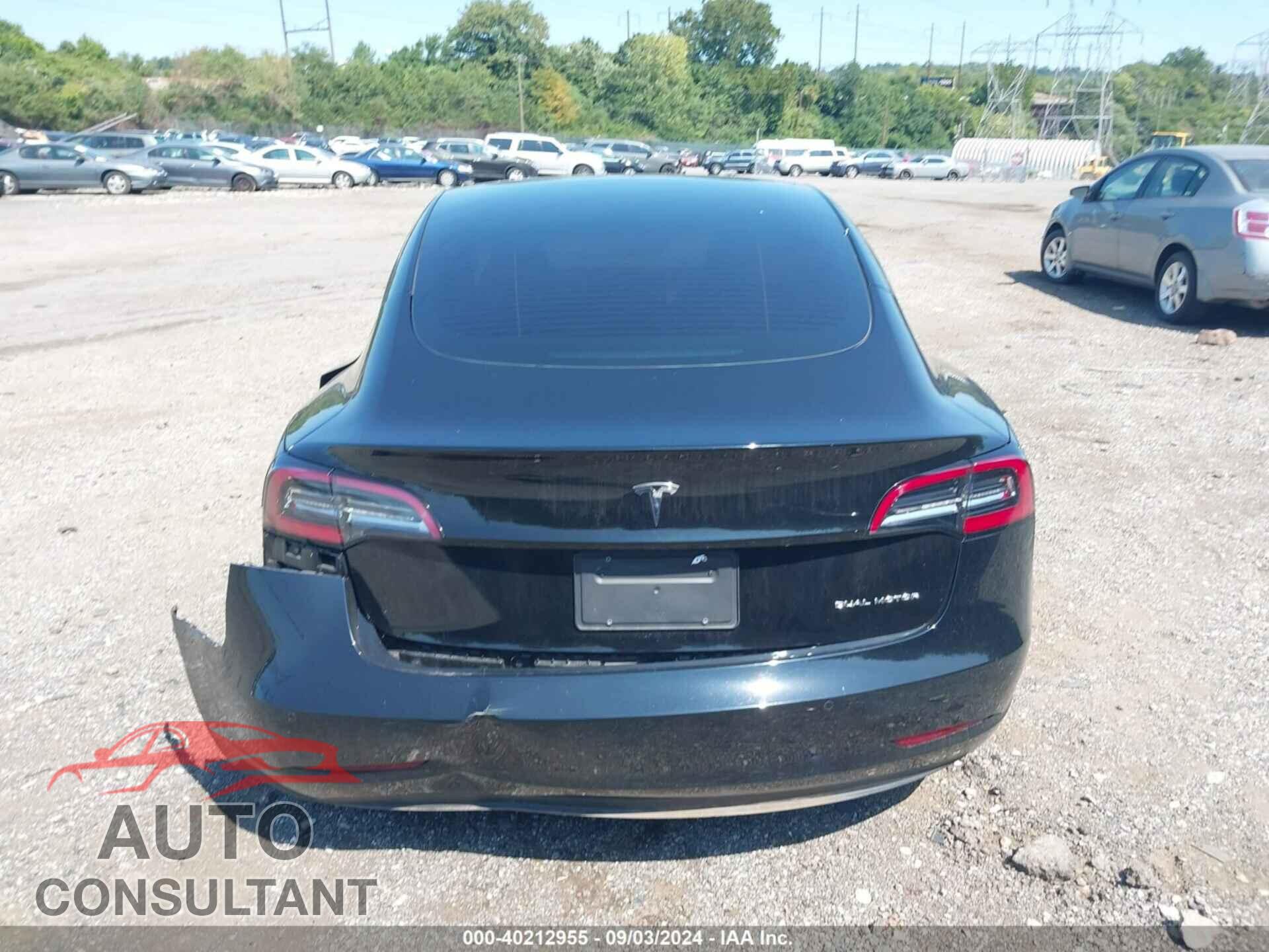 TESLA MODEL 3 2021 - 5YJ3E1EB4MF094311