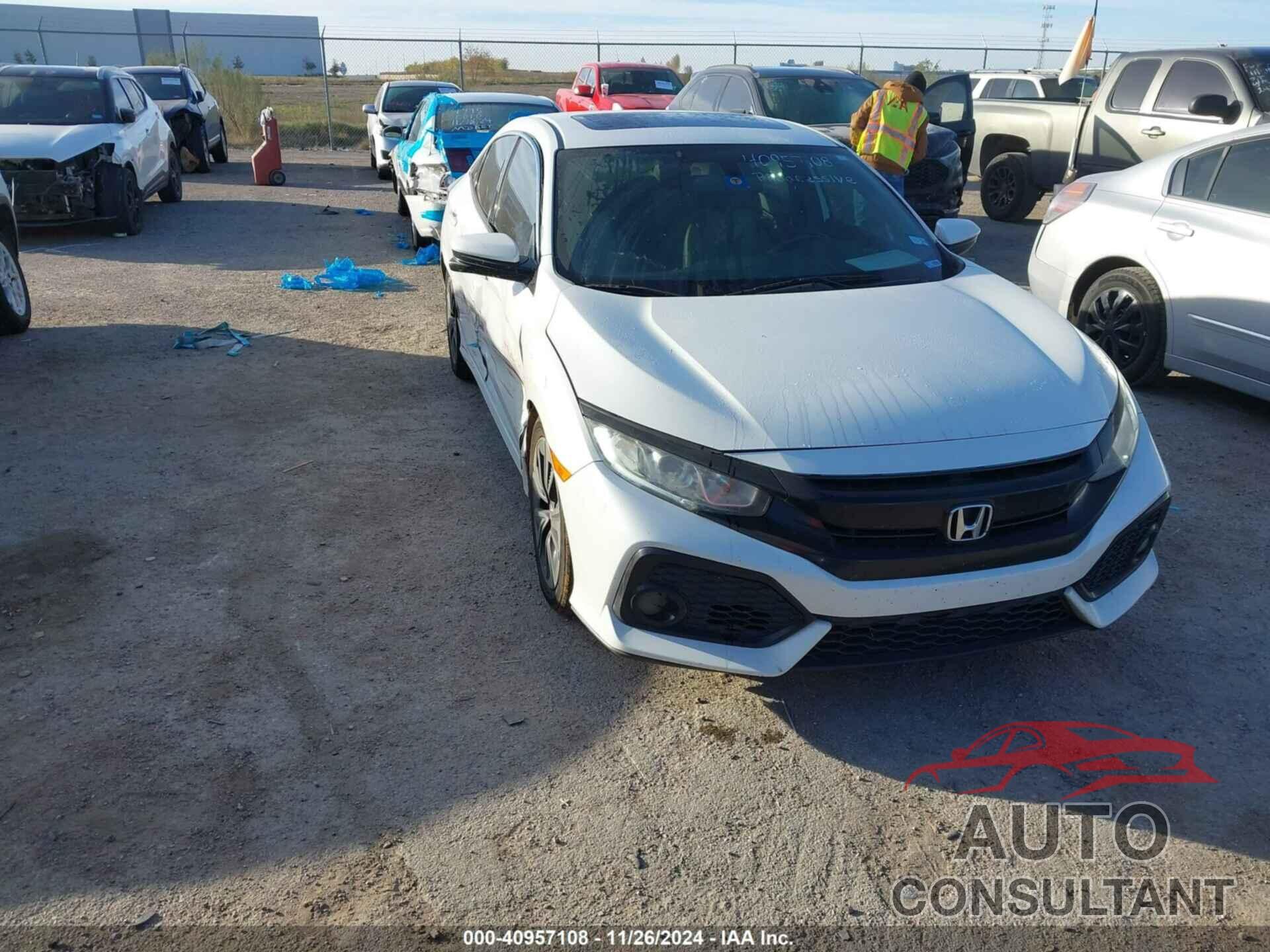 HONDA CIVIC 2017 - SHHFK7H77HU204109