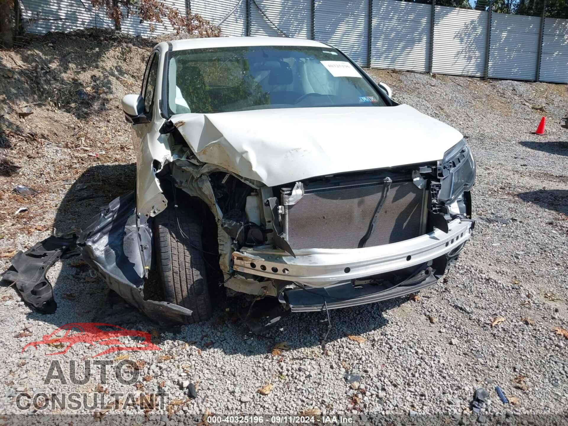 HONDA PILOT 2017 - 5FNYF6H32HB044792