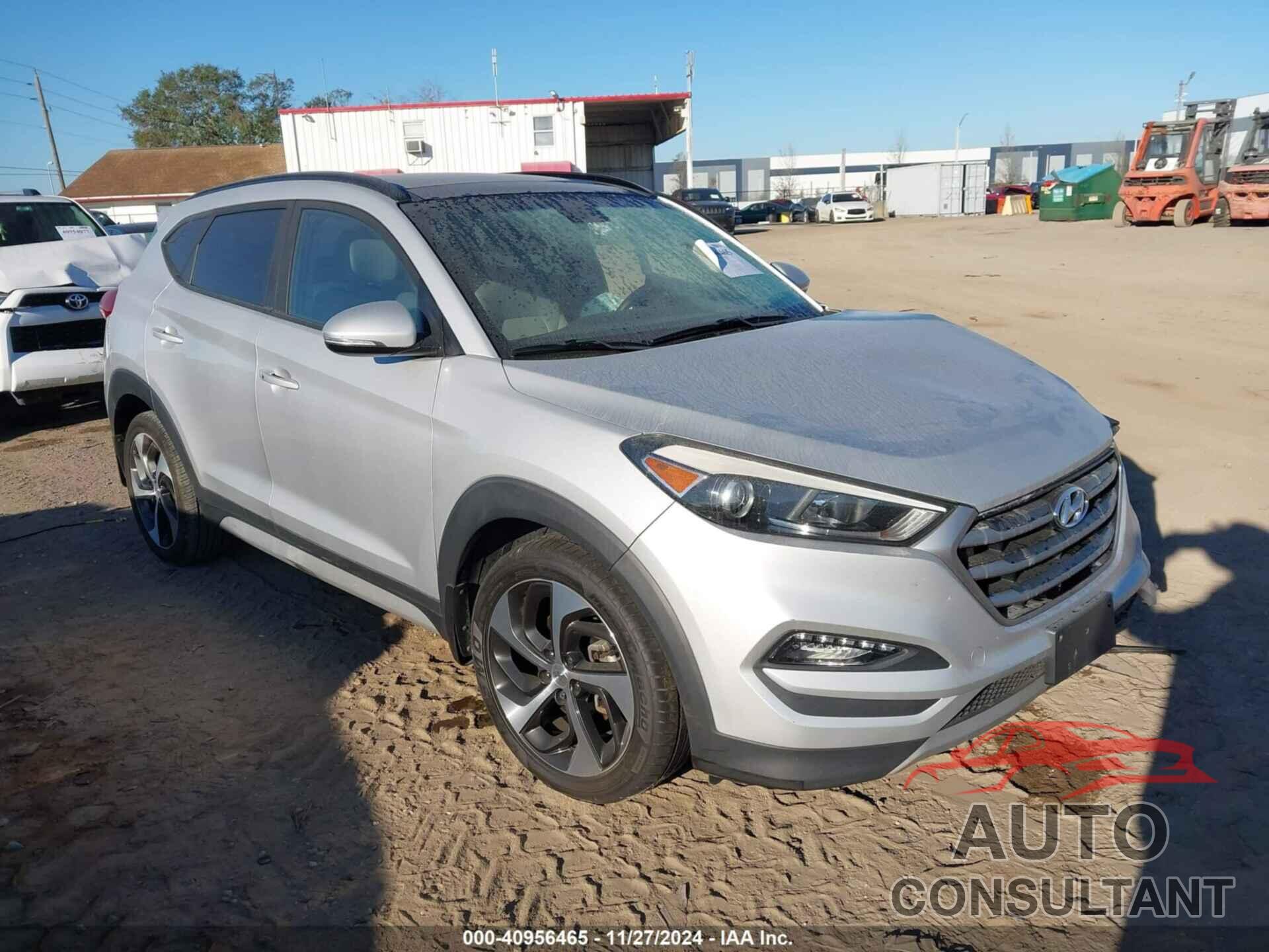 HYUNDAI TUCSON 2018 - KM8J33A29JU787355