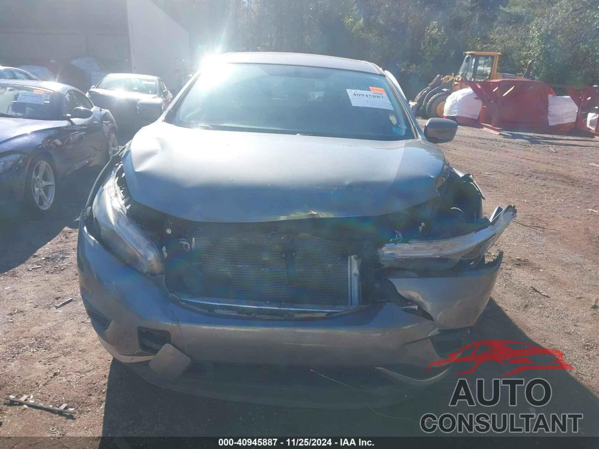 NISSAN MURANO 2018 - 5N1AZ2MG2JN185679
