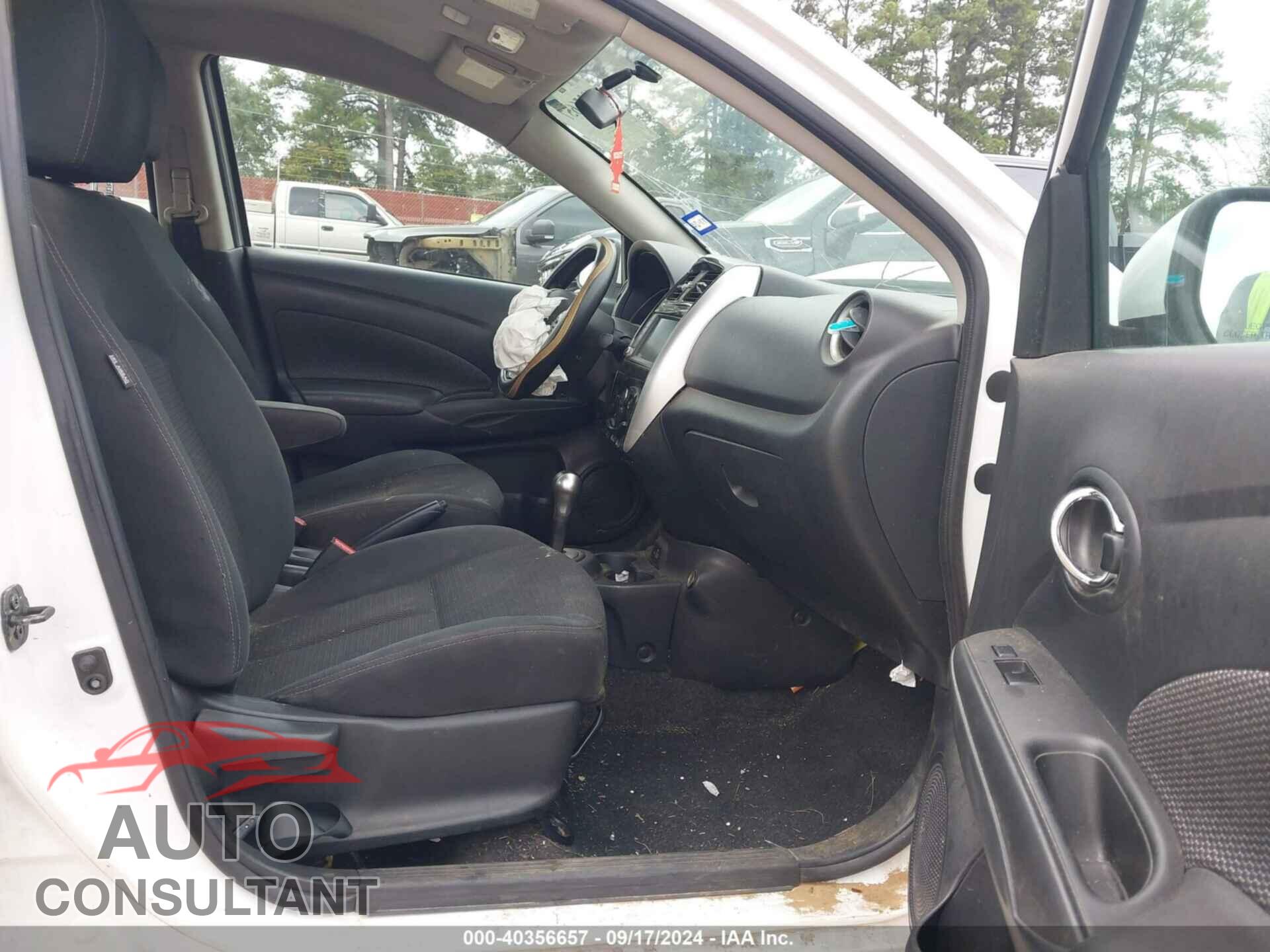 NISSAN VERSA 2019 - 3N1CN7AP3KL814302