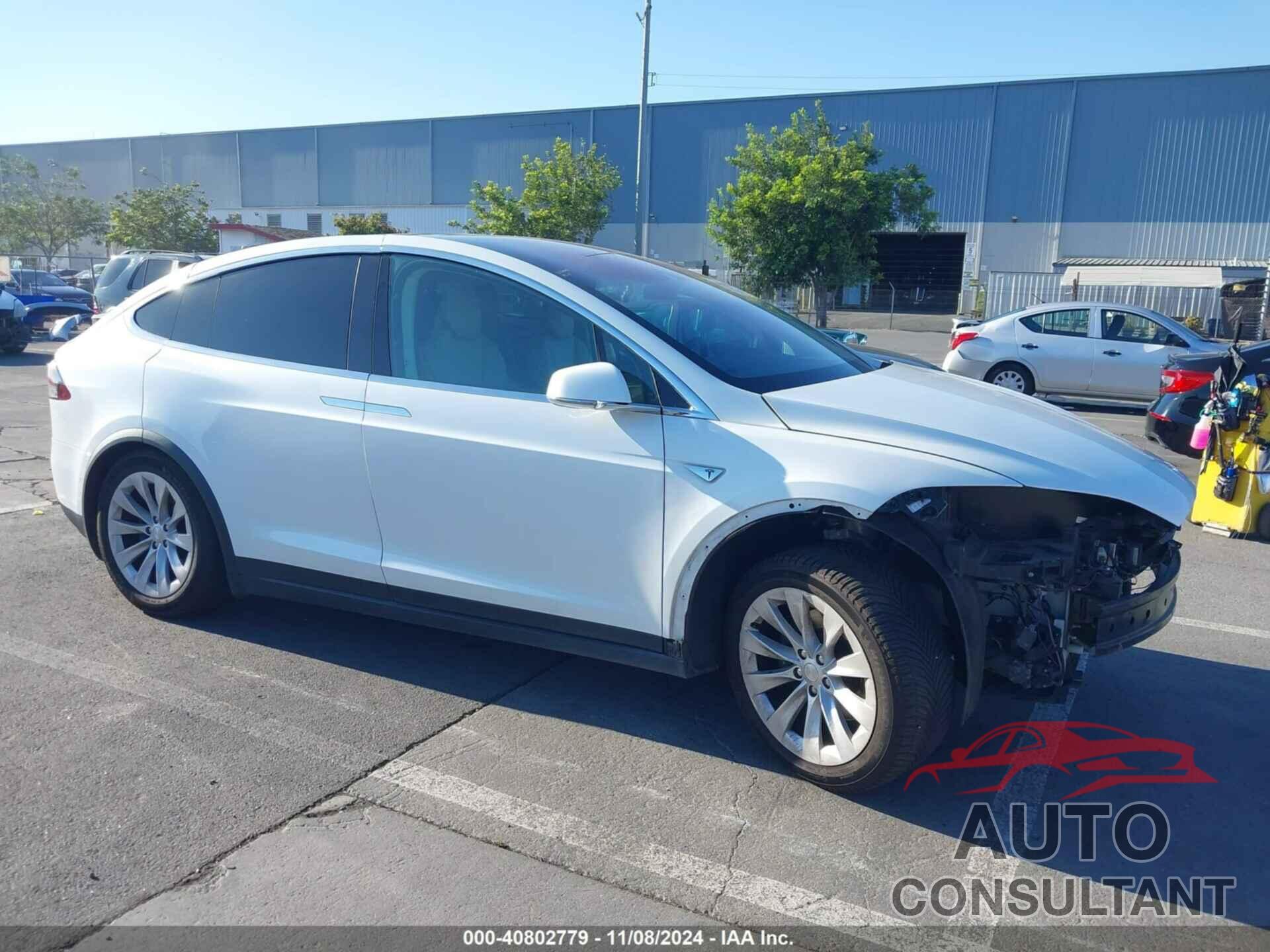 TESLA MODEL X 2016 - 5YJXCAE27GF003964