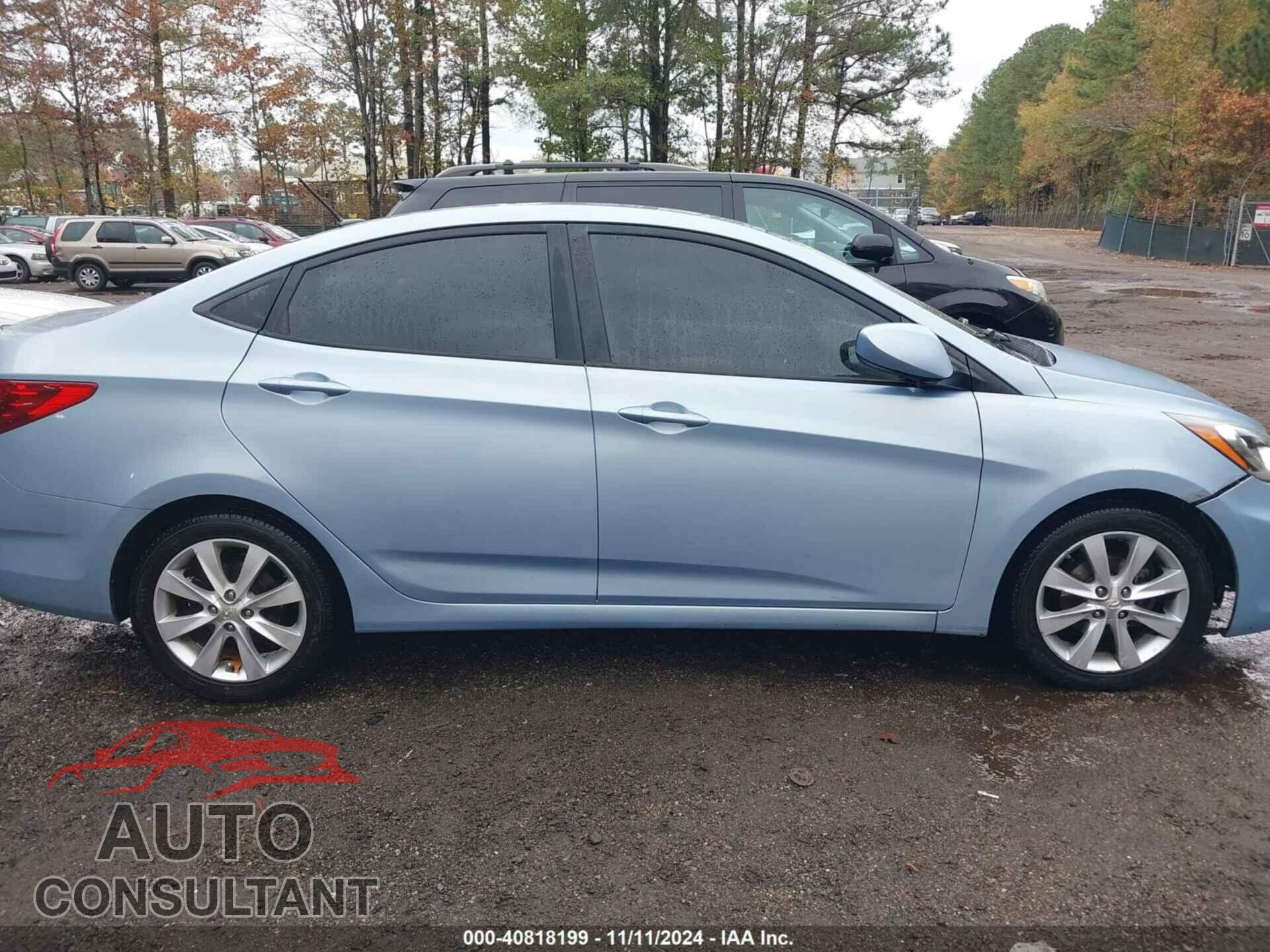 HYUNDAI ACCENT 2012 - KMHCU4AE3CU071477