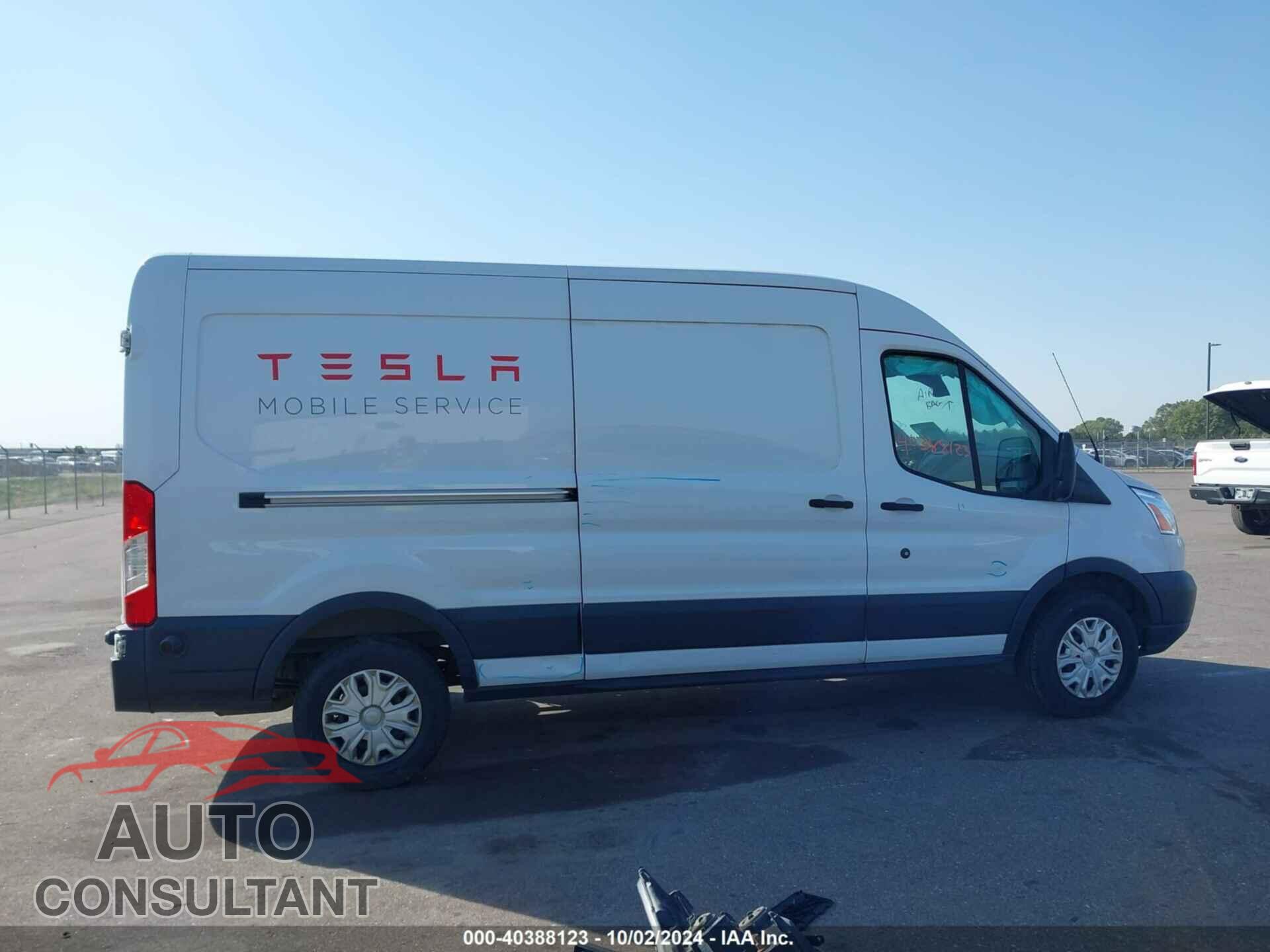 FORD TRANSIT-250 2018 - 1FTYR2CM1JKB55357