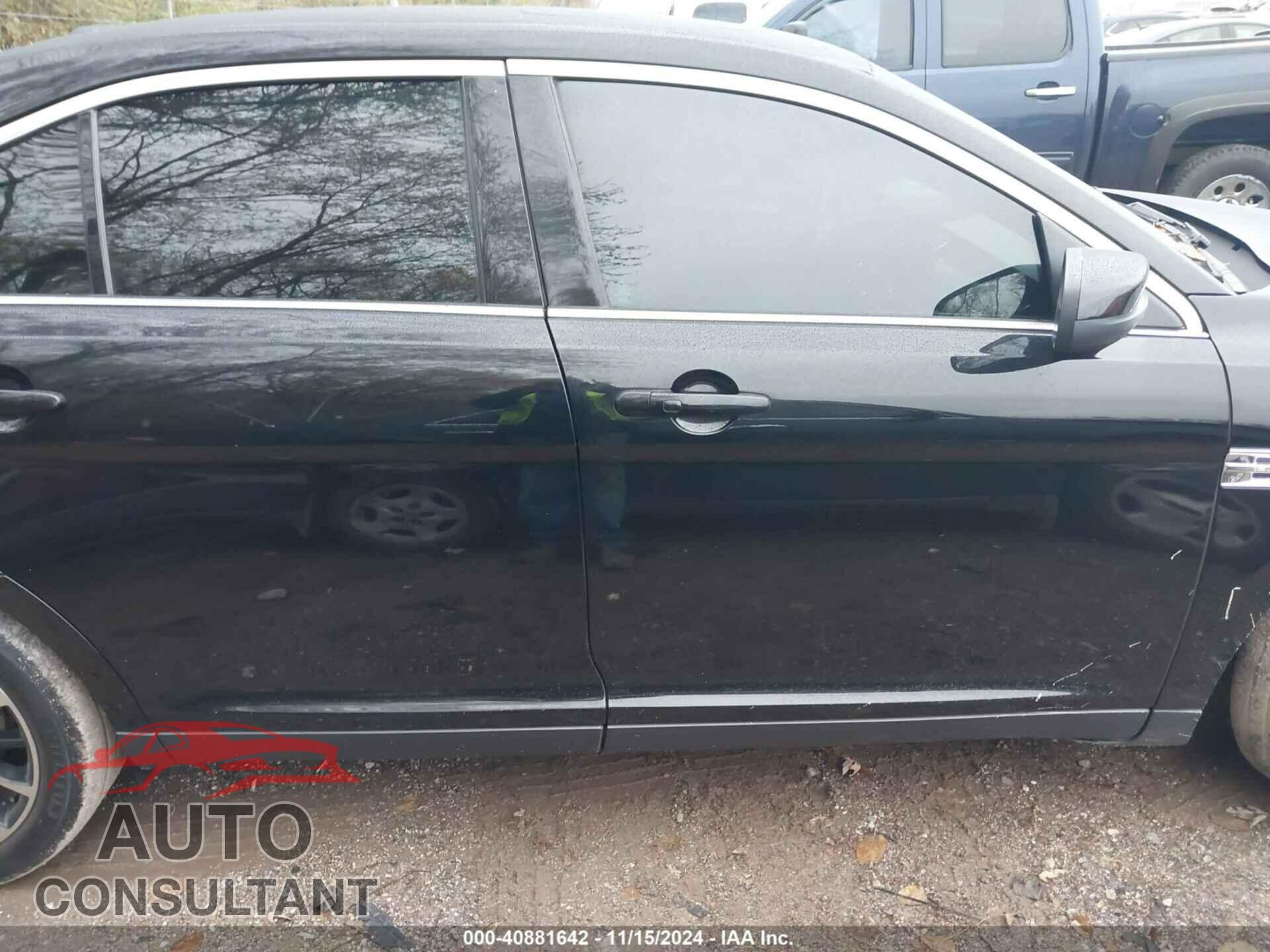 FORD TAURUS 2017 - 1FAHP2E8XHG127775
