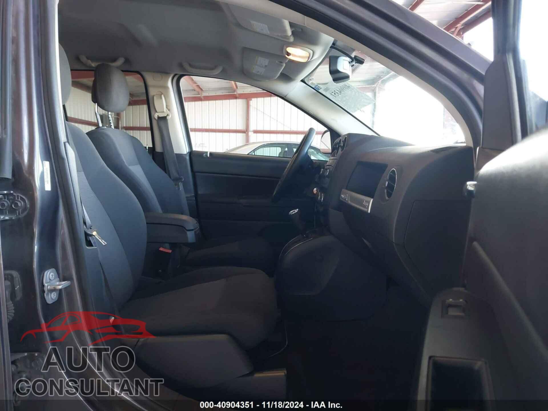JEEP COMPASS 2017 - 1C4NJDBB8HD133859