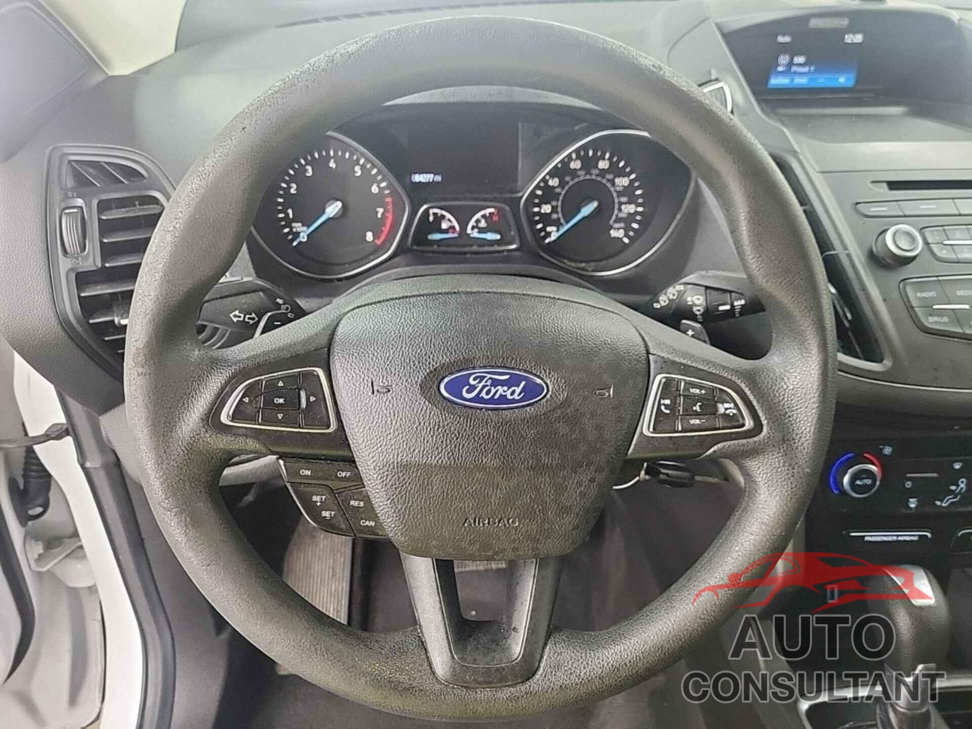 FORD ESCAPE 2017 - 1FMCU9GD3HUC98882