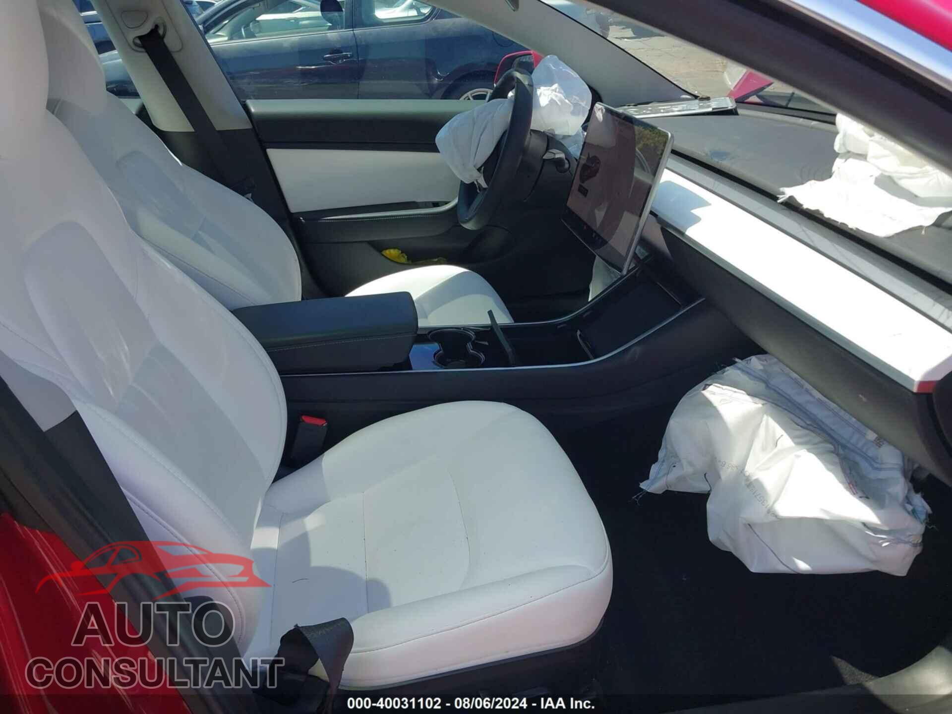 TESLA MODEL 3 2019 - 5YJ3E1EB9KF450877