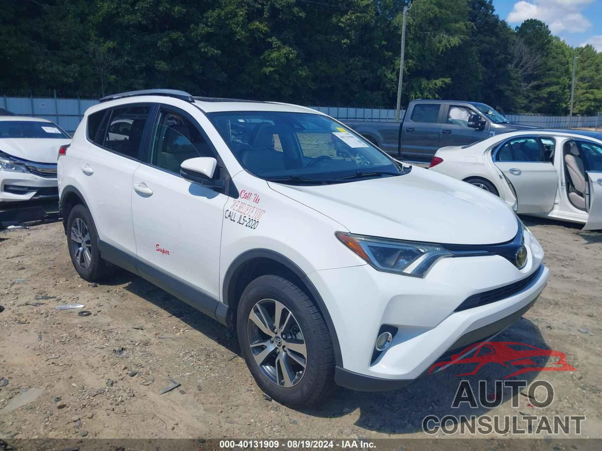 TOYOTA RAV4 2018 - JTMWFREV2JJ152343