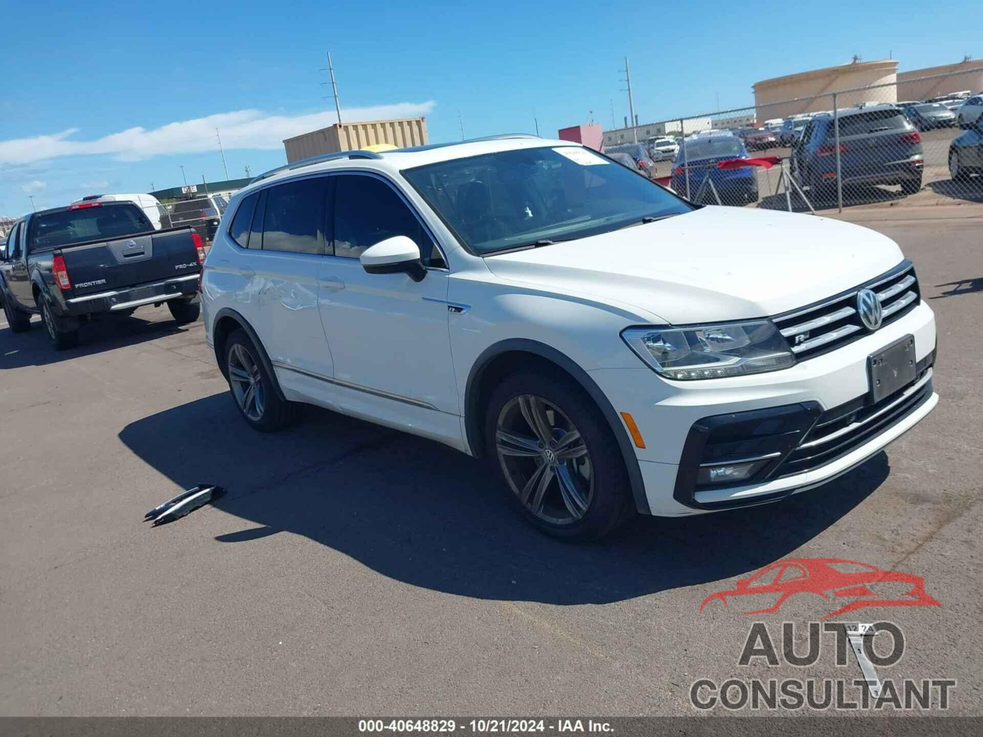 VOLKSWAGEN TIGUAN 2018 - 3VV3B7AX2JM137582