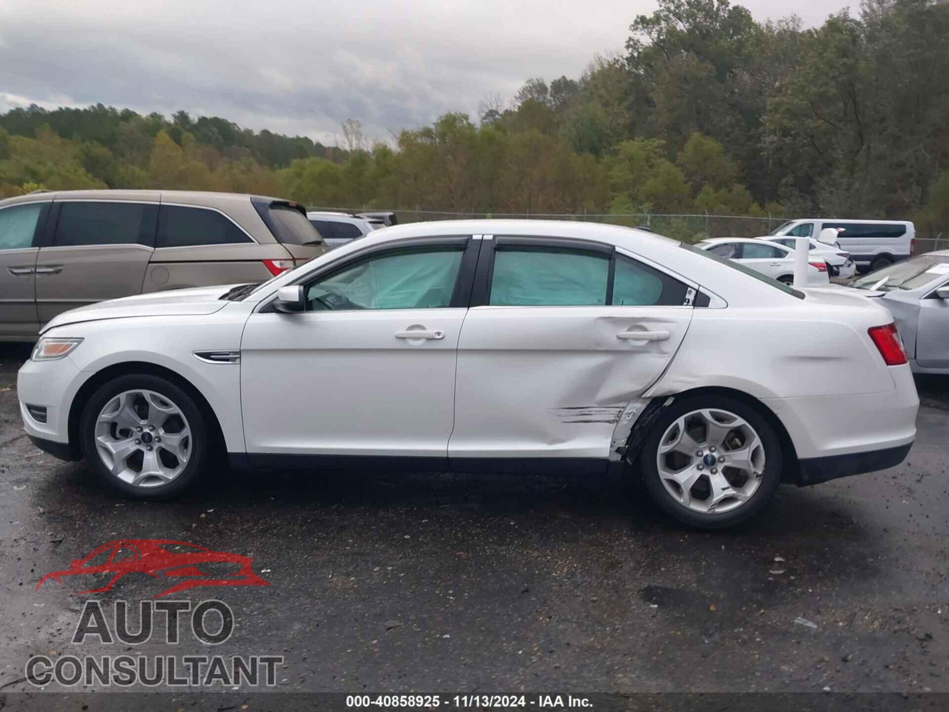 FORD TAURUS 2011 - 1FAHP2EW0BG191040
