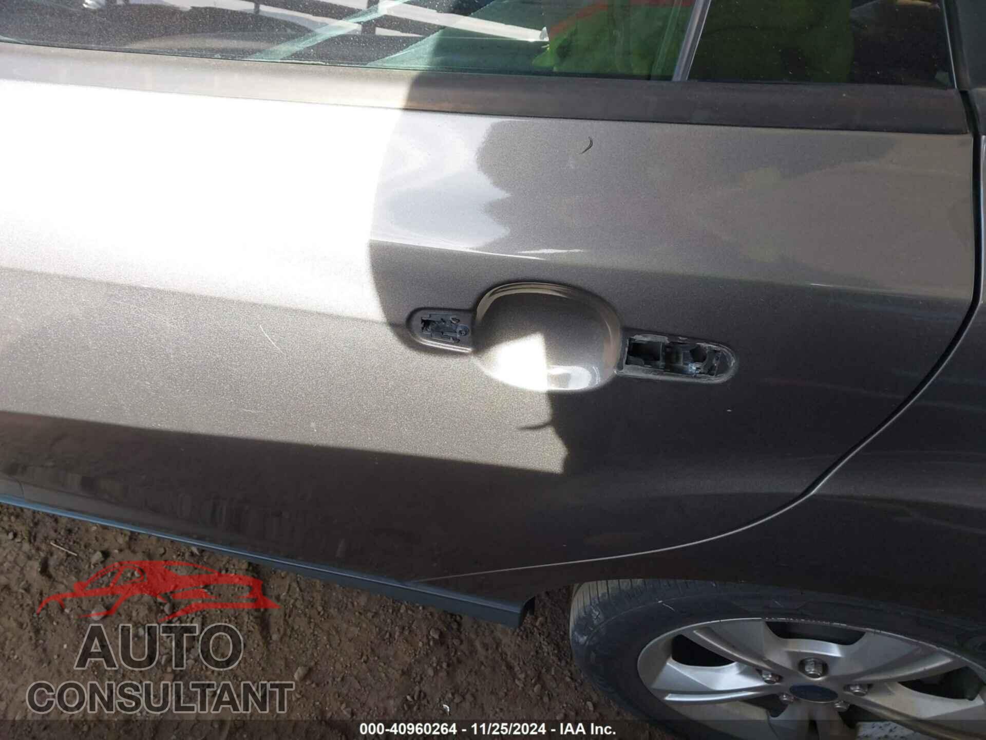FORD FOCUS 2012 - 1FAHP3K21CL477897
