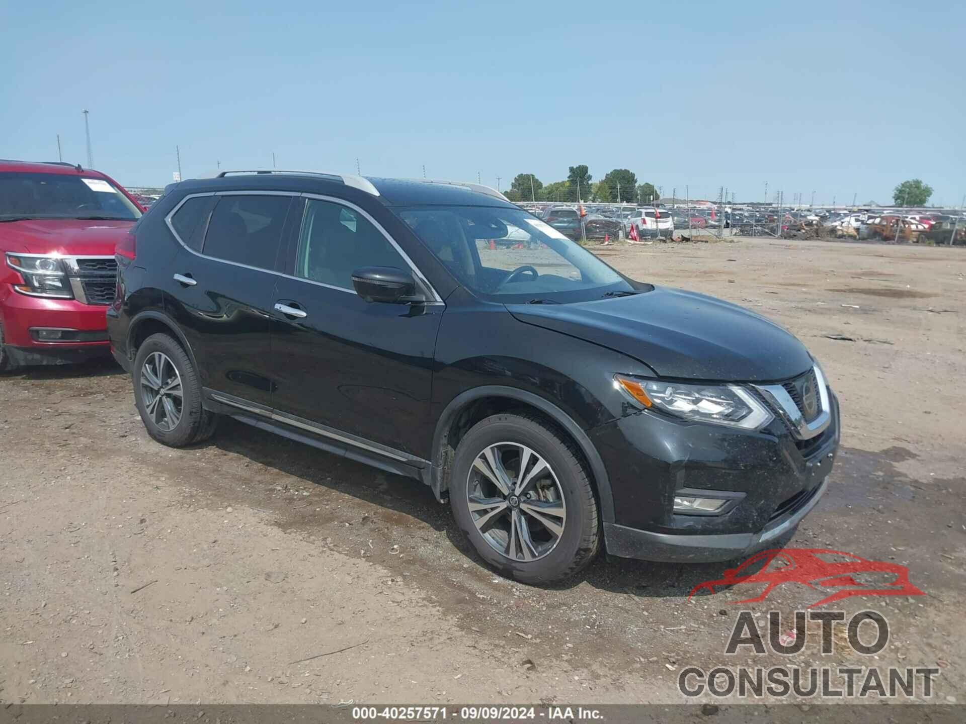 NISSAN ROGUE 2017 - 5N1AT2MV9HC882305