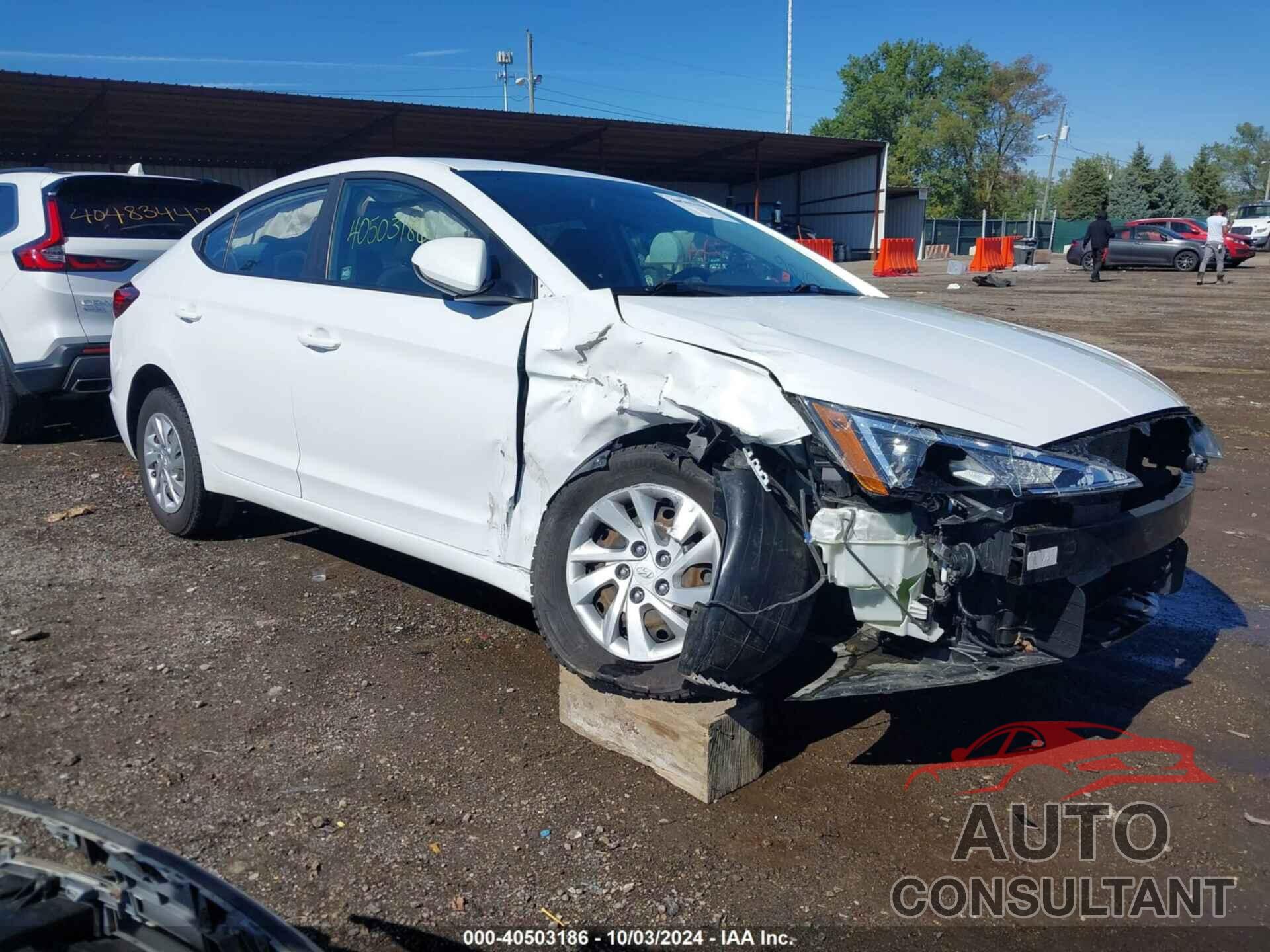 HYUNDAI ELANTRA 2019 - 5NPD74LF4KH457548