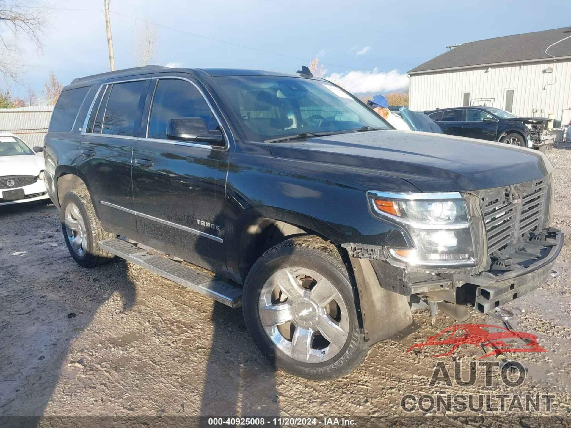 CHEVROLET TAHOE 2017 - 1GNSKBKC3HR302550