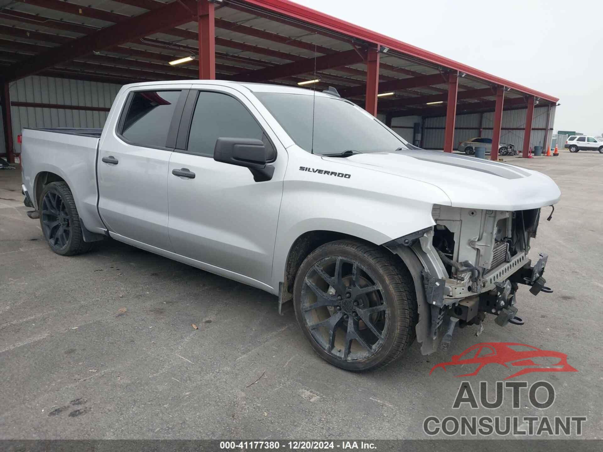 CHEVROLET SILVERADO 1500 2020 - 1GCPWBEK6LZ257442