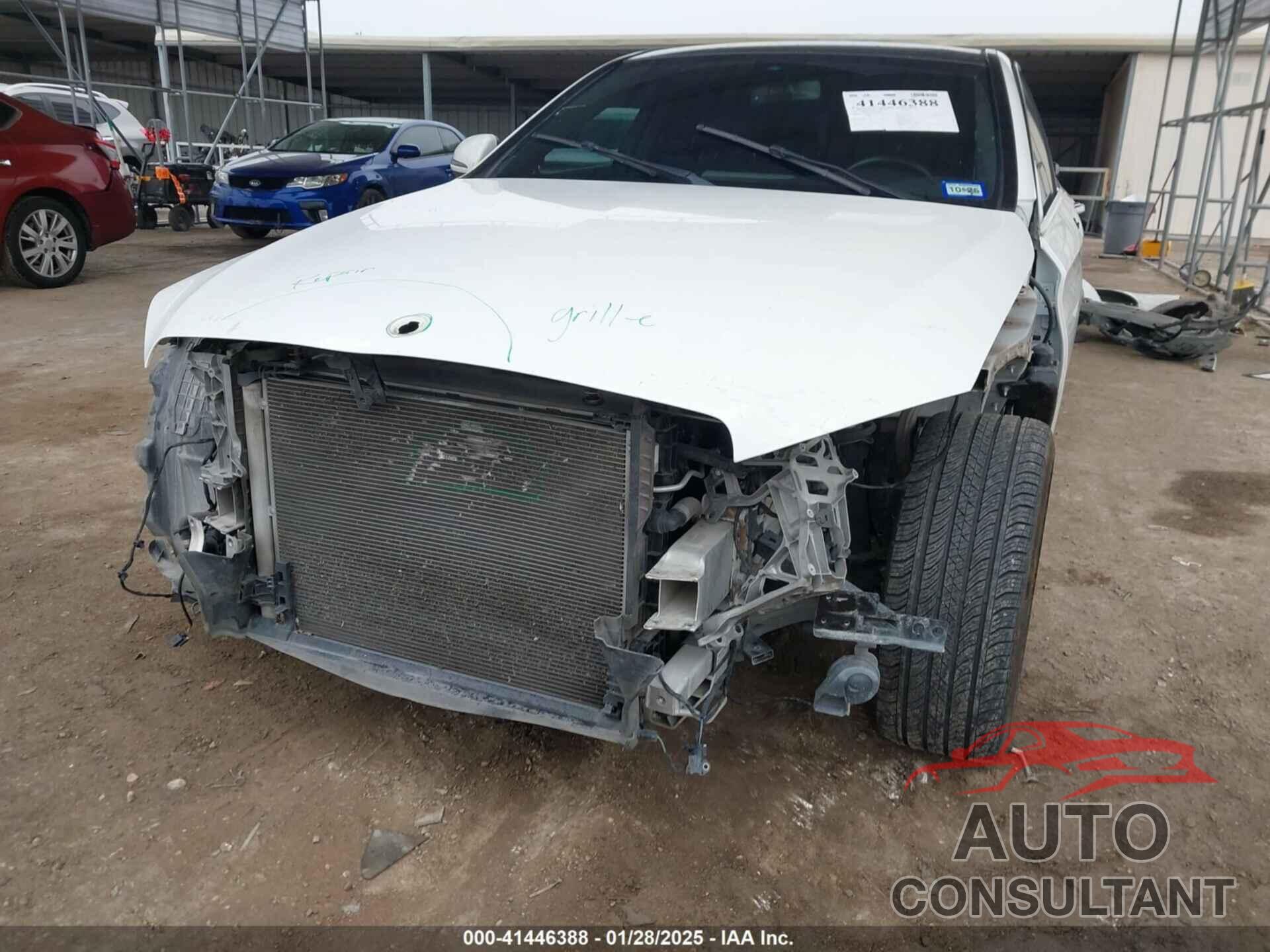 MERCEDES-BENZ C 300 2019 - 55SWF8DB1KU313208