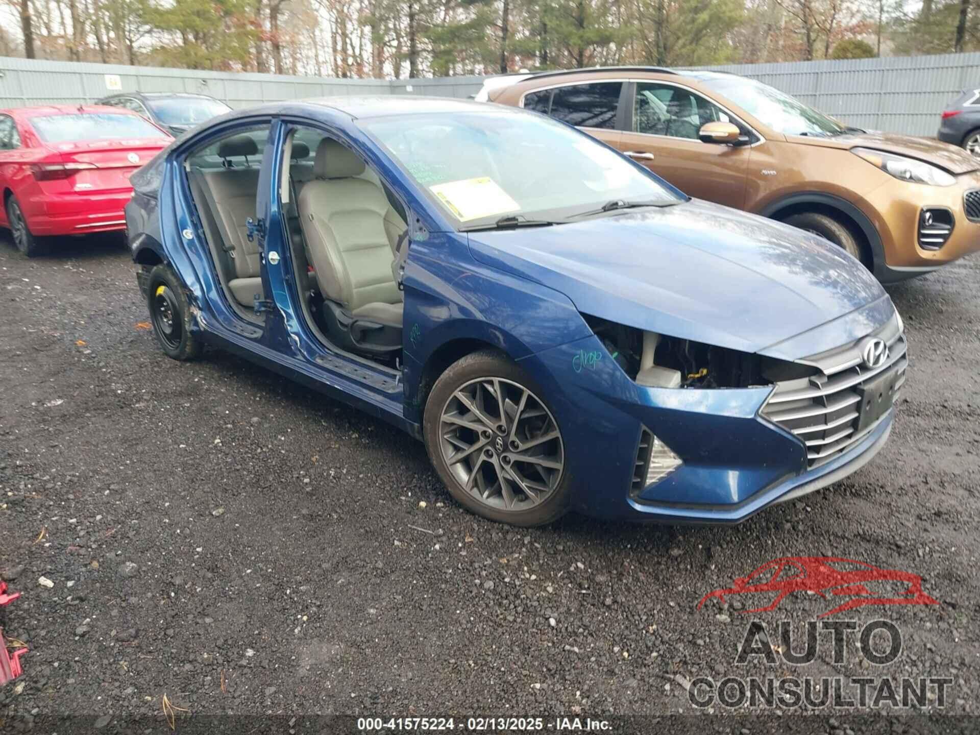 HYUNDAI ELANTRA 2019 - 5NPD84LF0KH469001