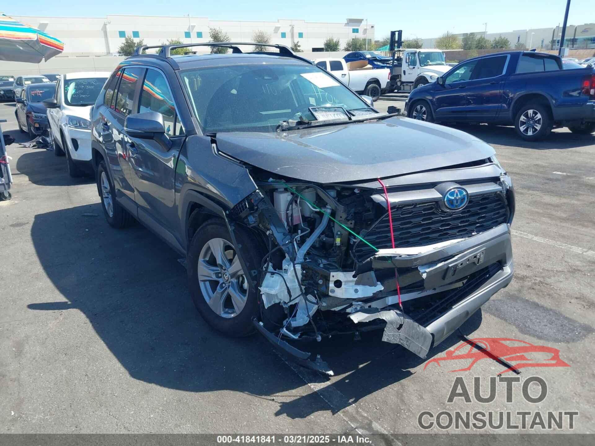 TOYOTA RAV4 HYBRID 2024 - 2T3MWRFVXRW188395
