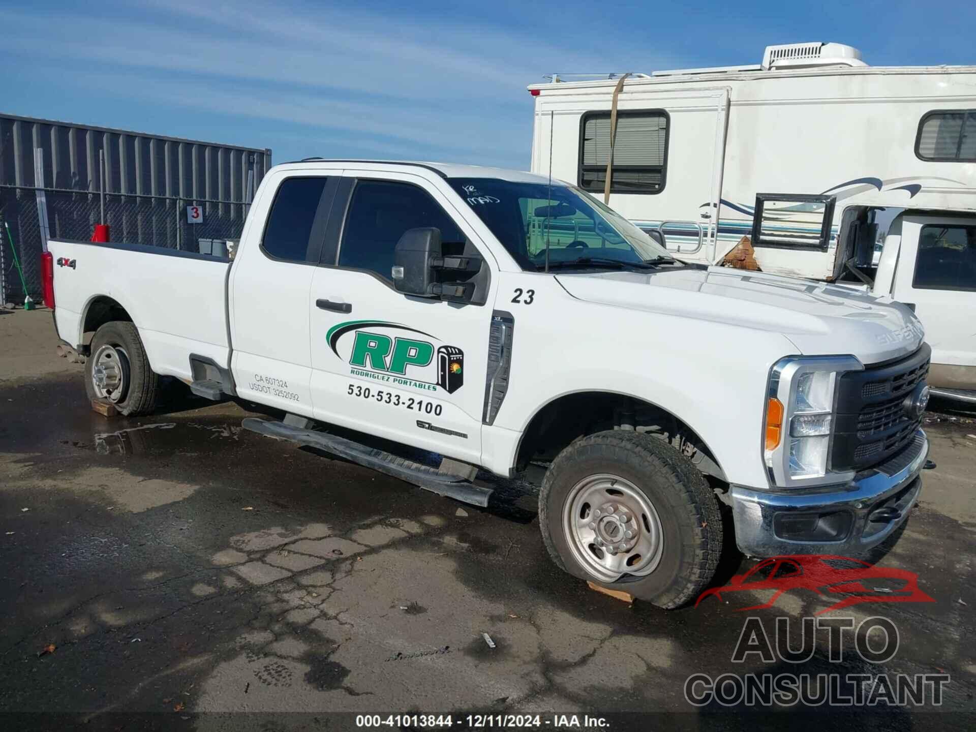 FORD F-350 2023 - 1FT8X3BT2PED17007