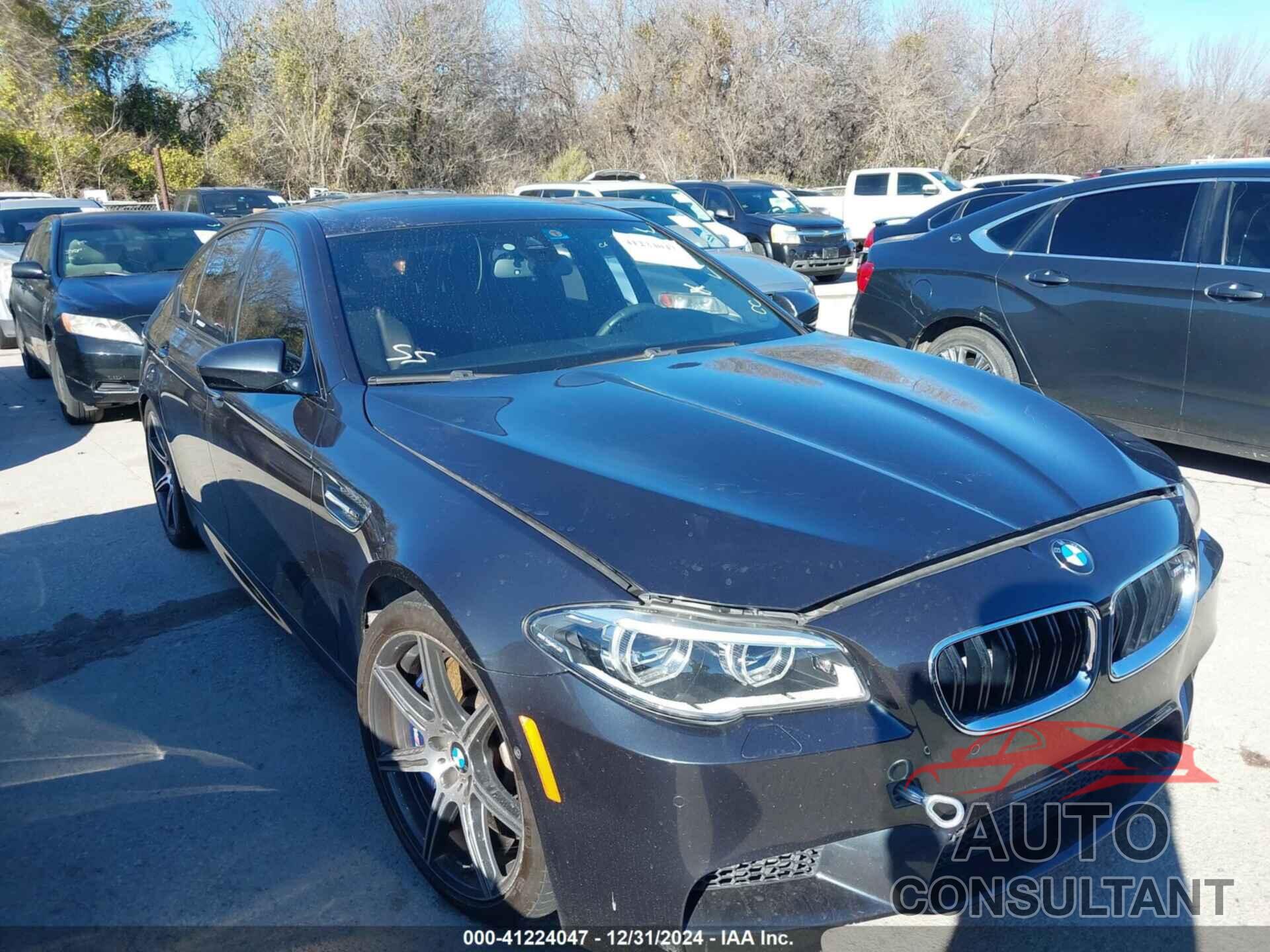 BMW M5 2014 - WBSFV9C55ED593211