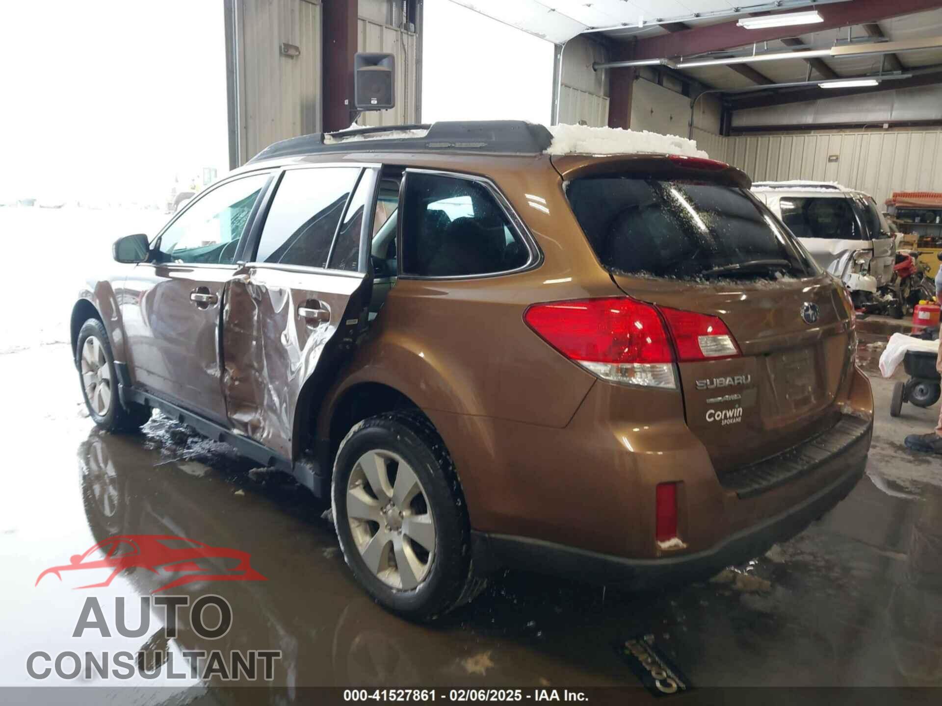 SUBARU OUTBACK 2011 - 4S4BRBGC3B3395749