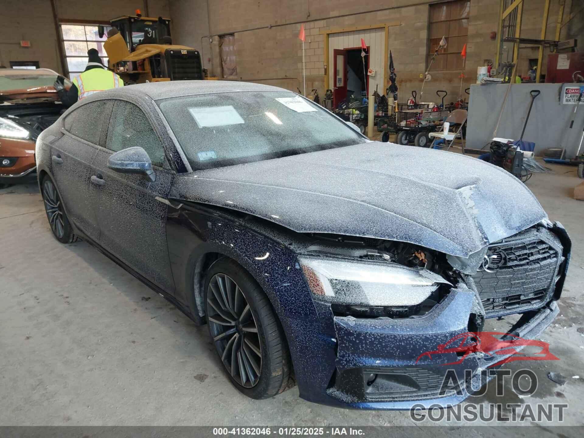 AUDI A5 SPORTBACK 2022 - WAUCBCF57NA005917