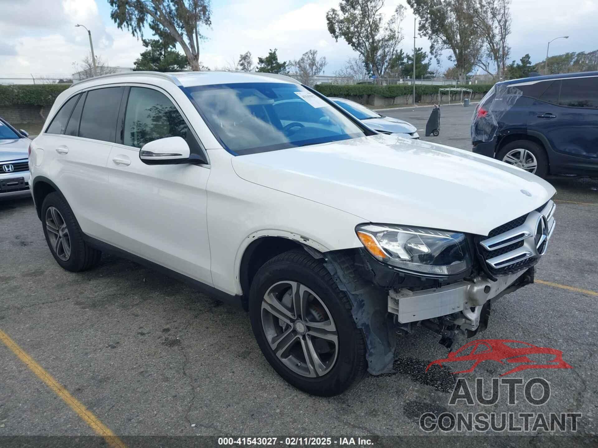 MERCEDES-BENZ GLC 300 2017 - WDC0G4JB8HF201053