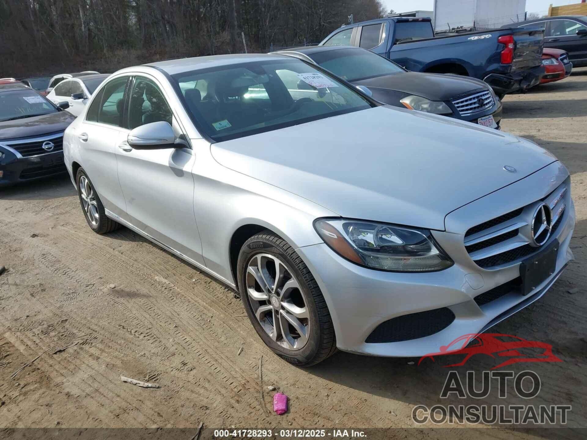 MERCEDES-BENZ C 300 2015 - 55SWF4KBXFU077028