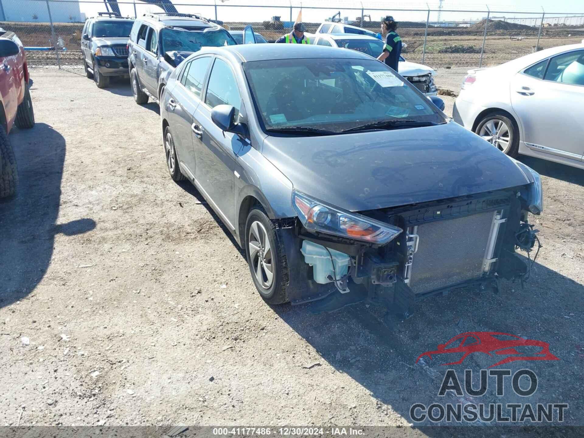 HYUNDAI IONIQ HYBRID 2019 - KMHC75LC8KU149565