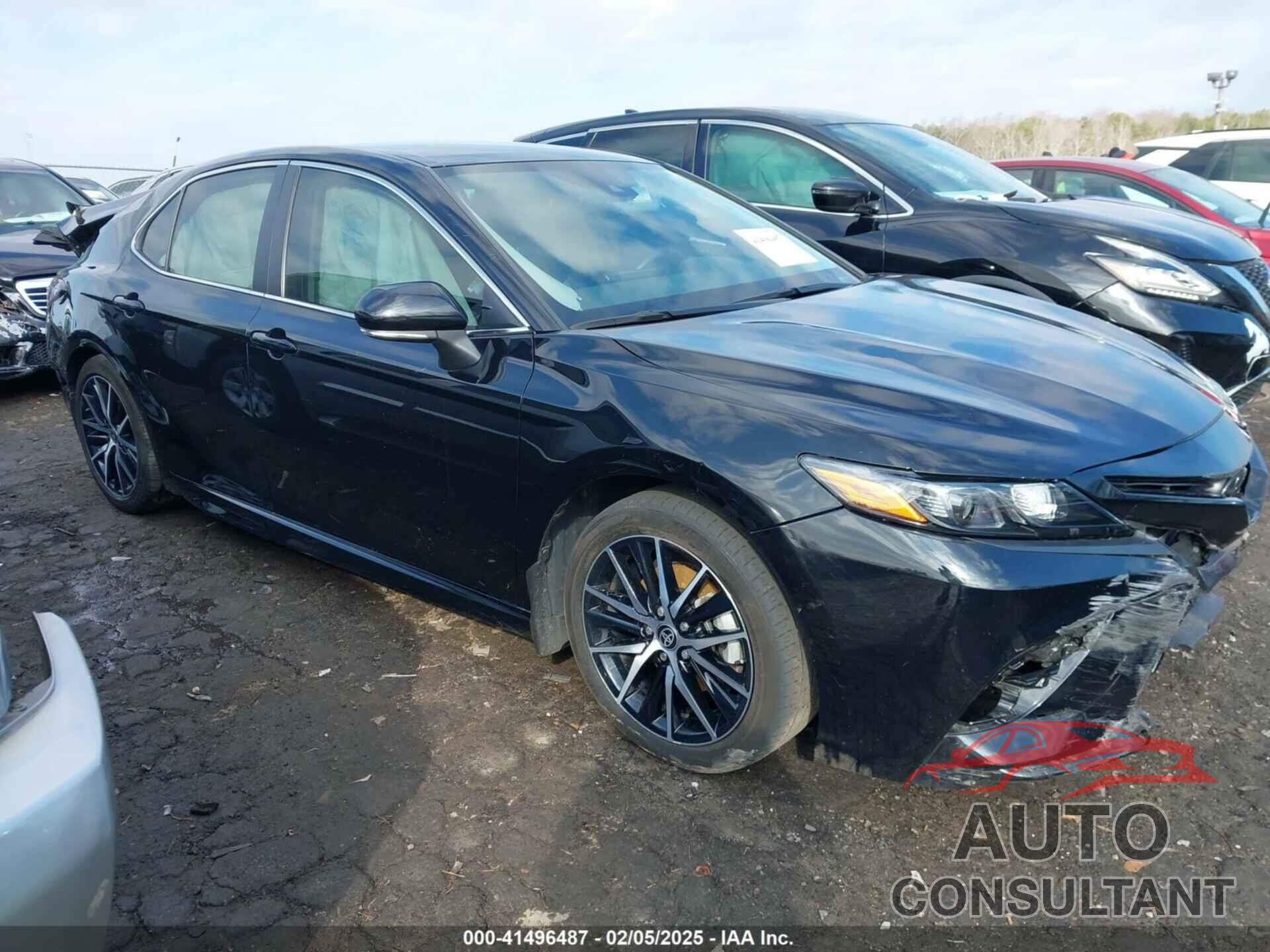 TOYOTA CAMRY 2023 - 4T1G11BK1PU074137