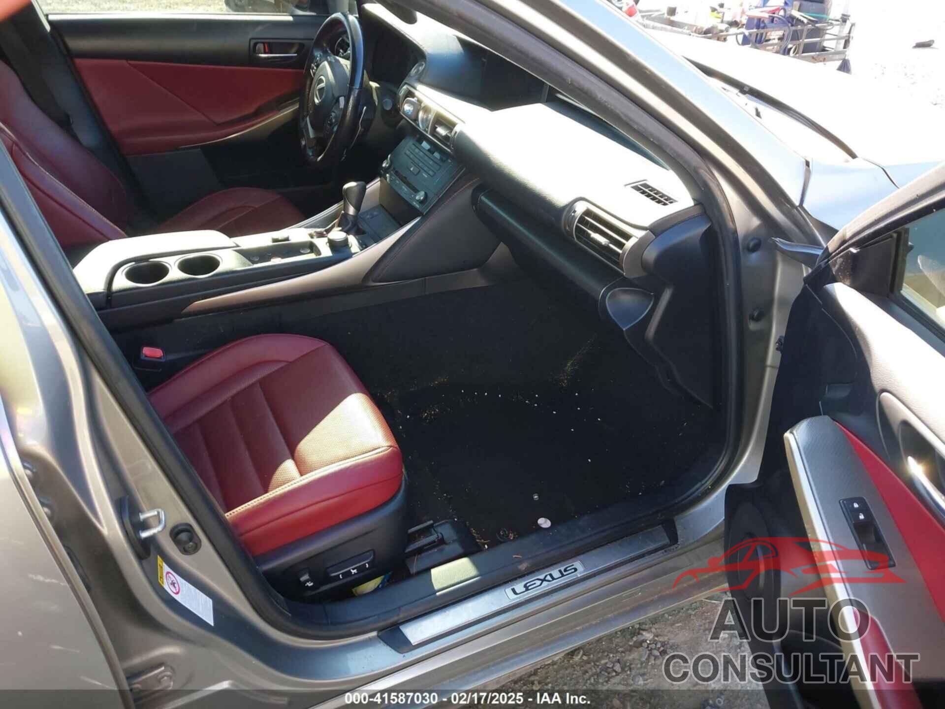 LEXUS IS 200T 2016 - JTHBA1D26G5025472