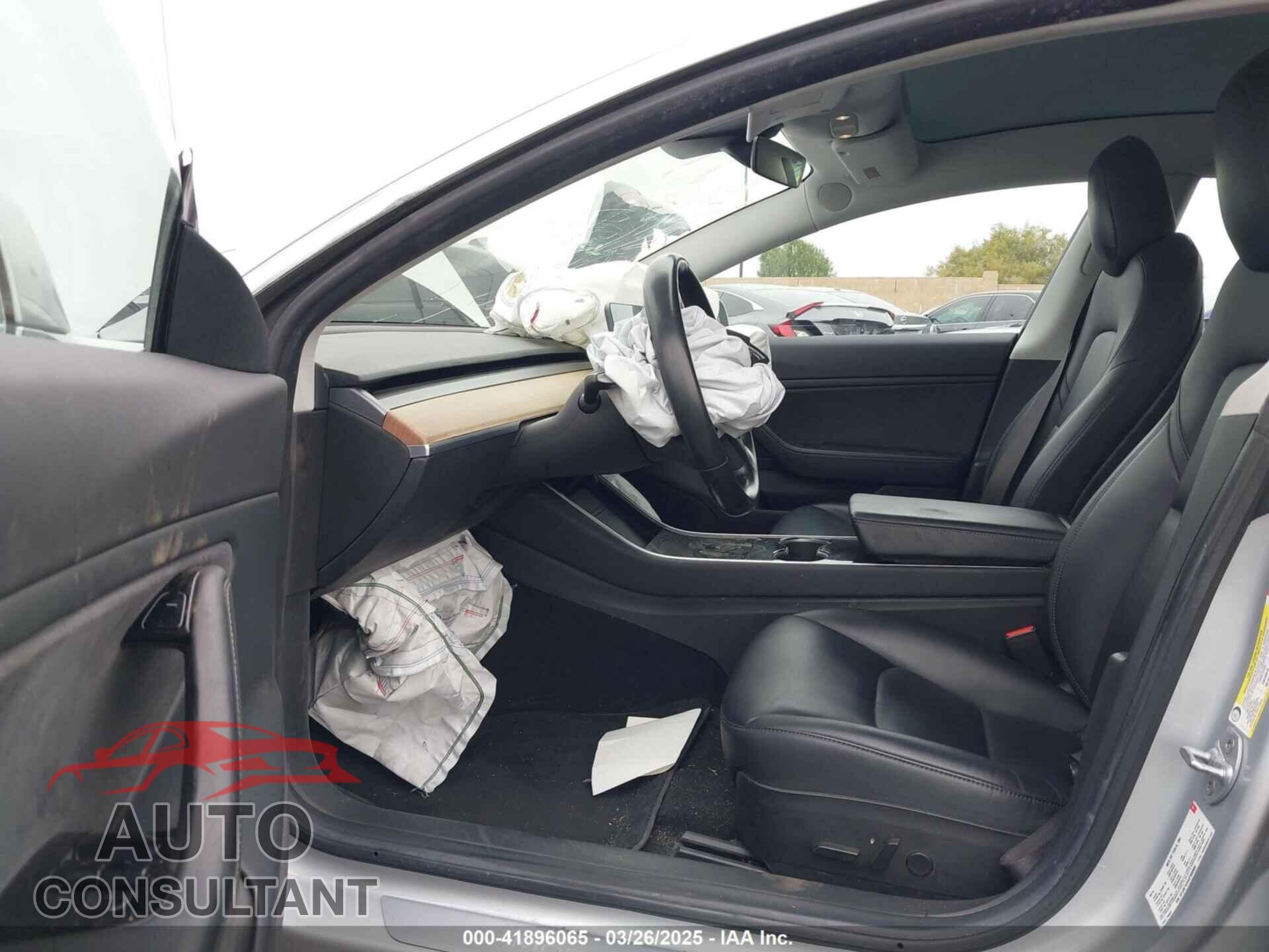 TESLA MODEL 3 2018 - 5YJ3E1EA9JF060920