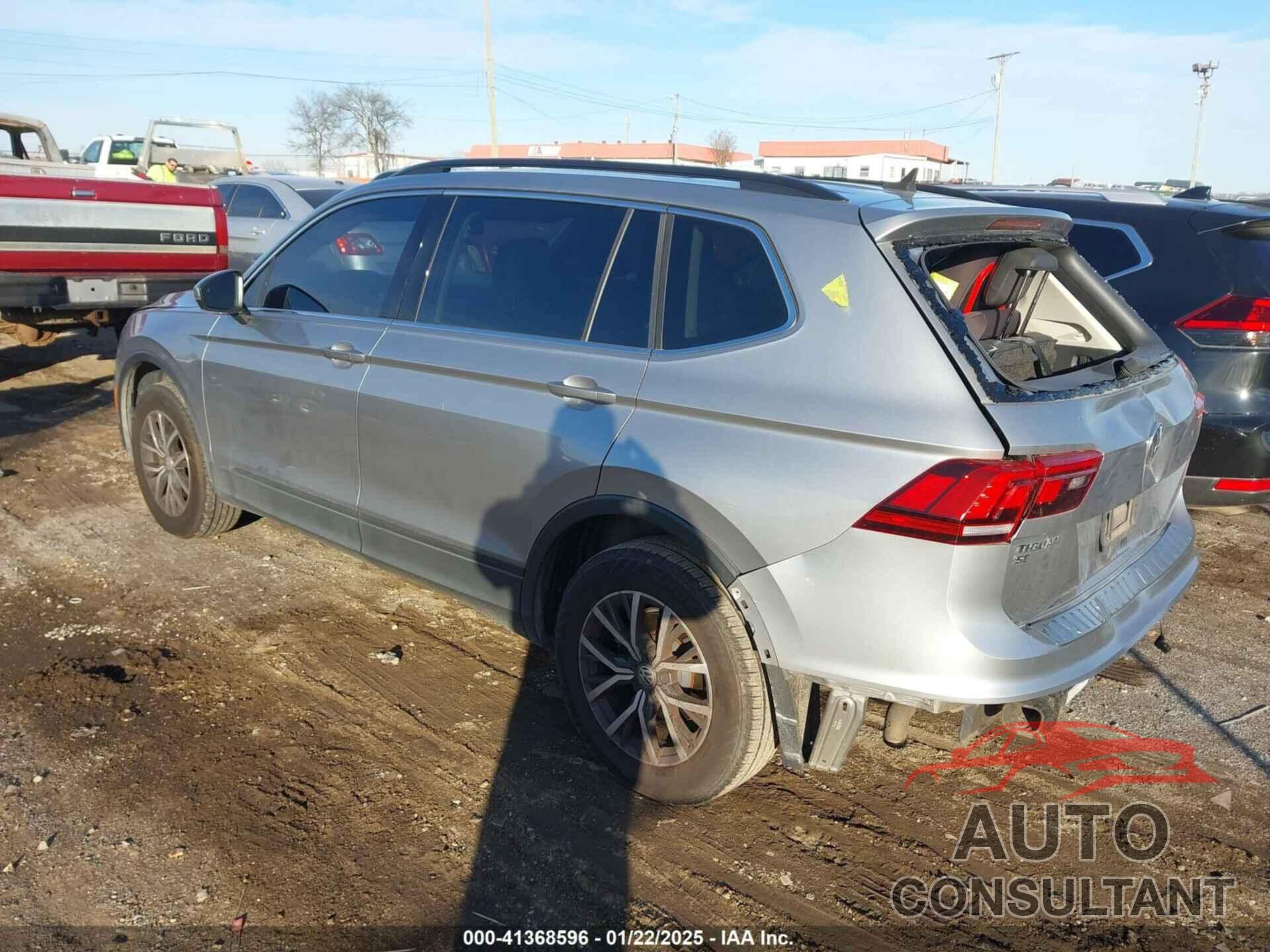 VOLKSWAGEN TIGUAN 2019 - 3VV3B7AX9KM087149