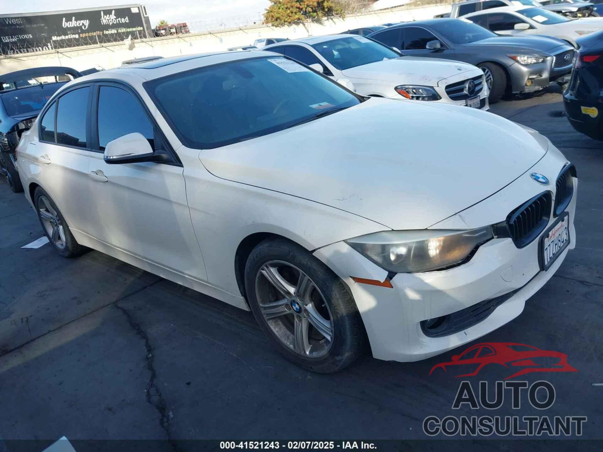 BMW 328I 2015 - WBA3C1C56FP853498