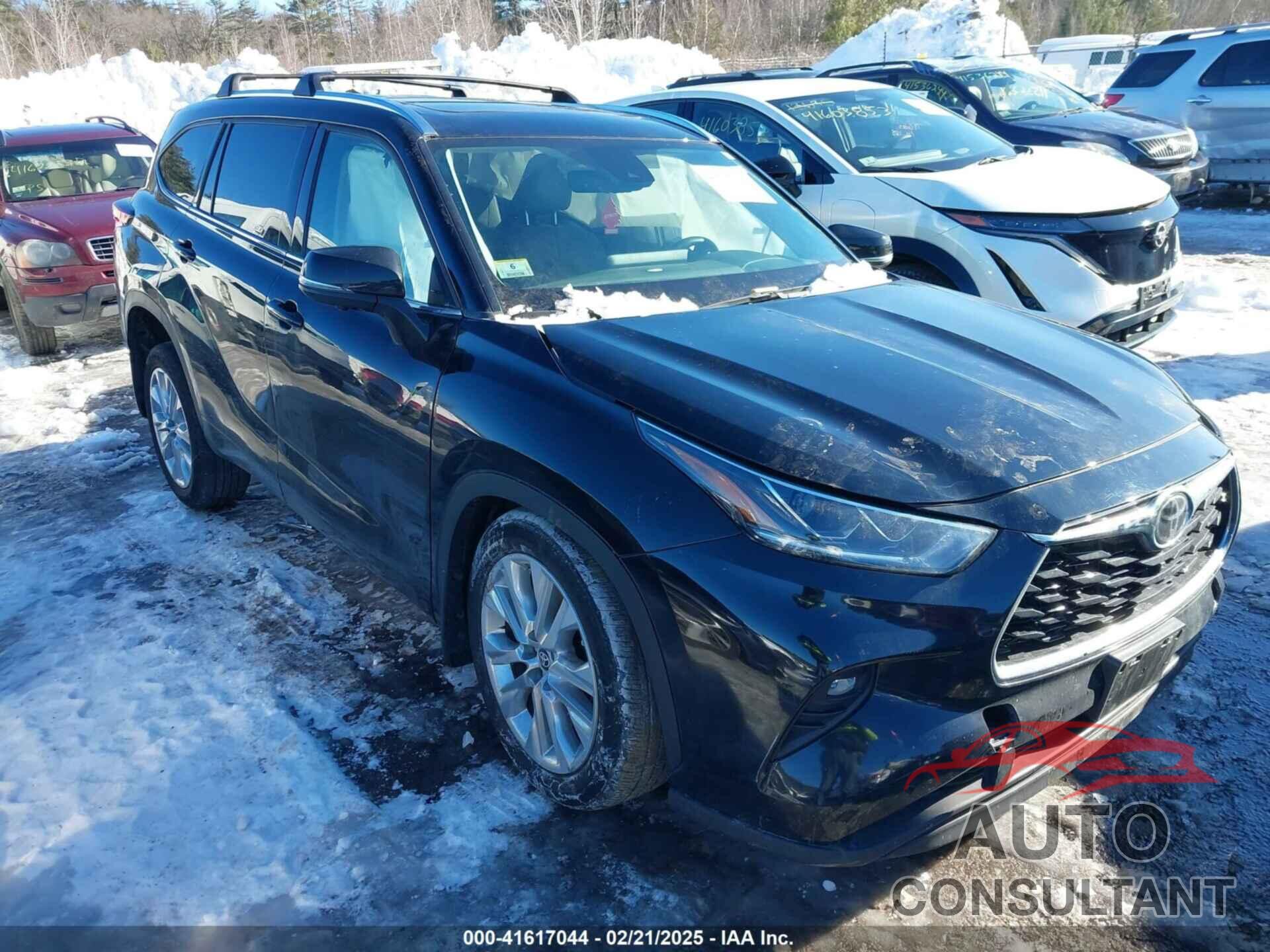 TOYOTA HIGHLANDER 2023 - 5TDKDRBH6PS034374