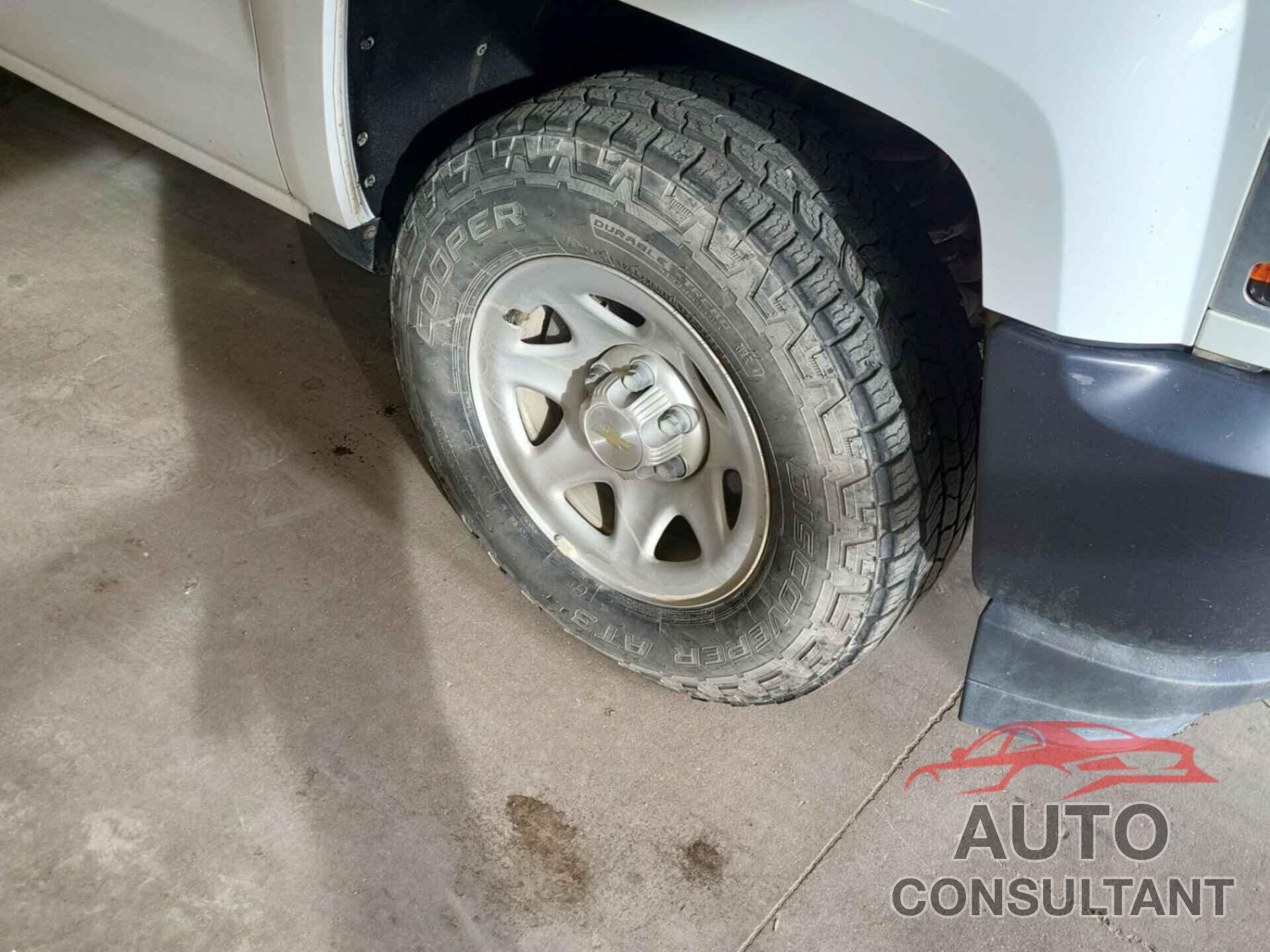 CHEVROLET SILVERADO 1500 2017 - 1GCVKNEC4HZ260988