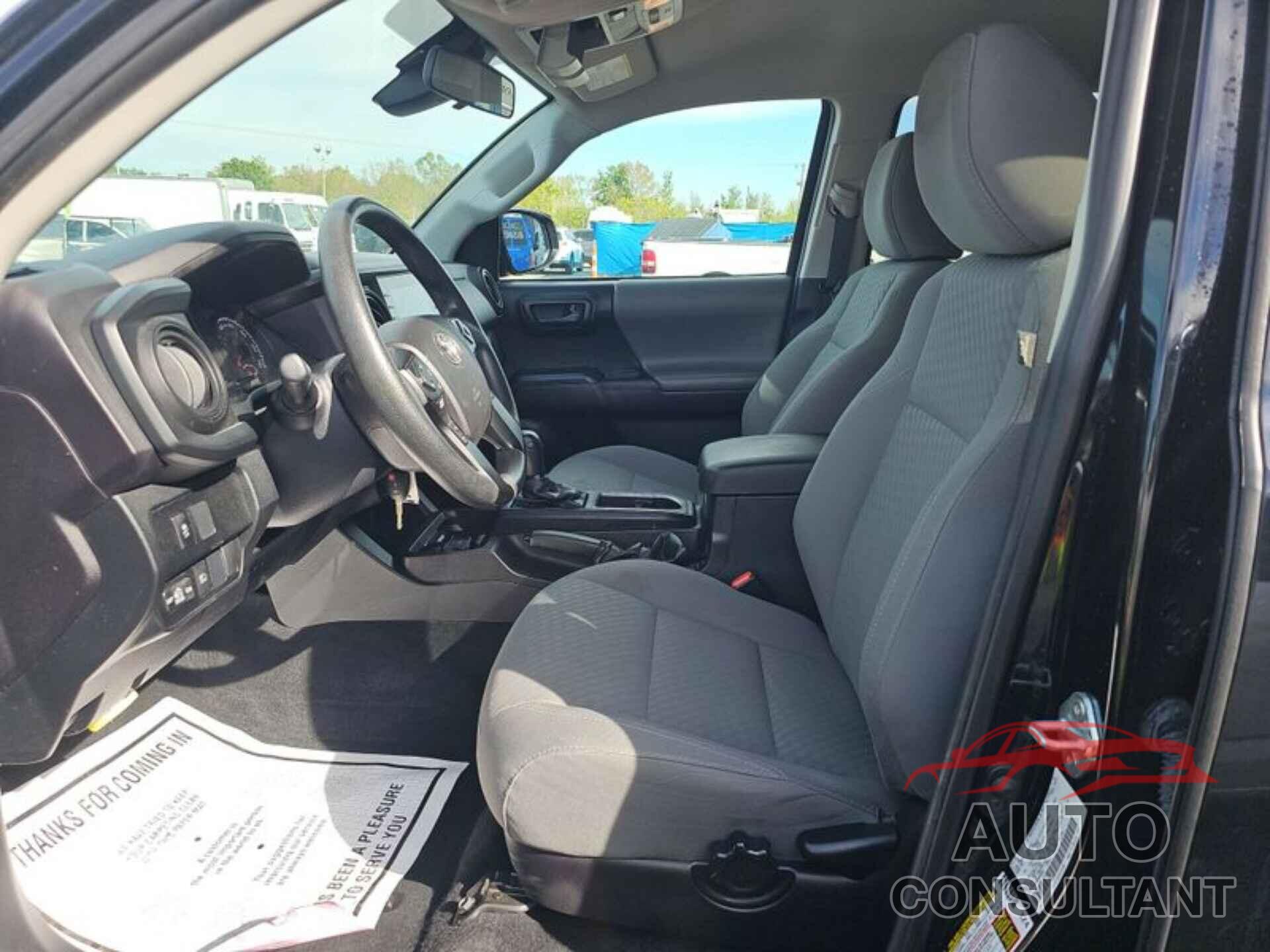 TOYOTA TACOMA 2021 - 3TMCZ5AN0MM444041