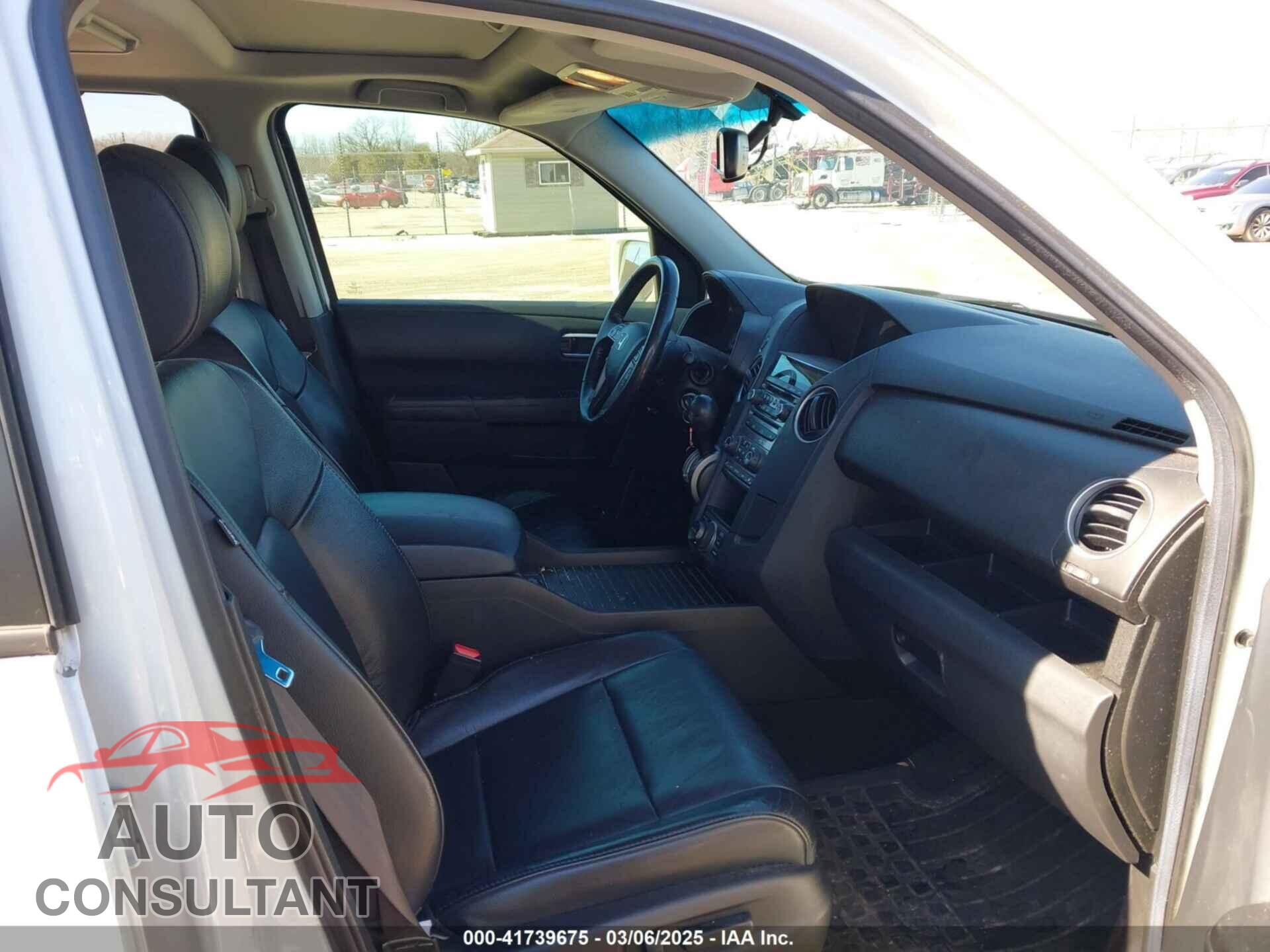 HONDA PILOT 2012 - 5FNYF4H96CB012946