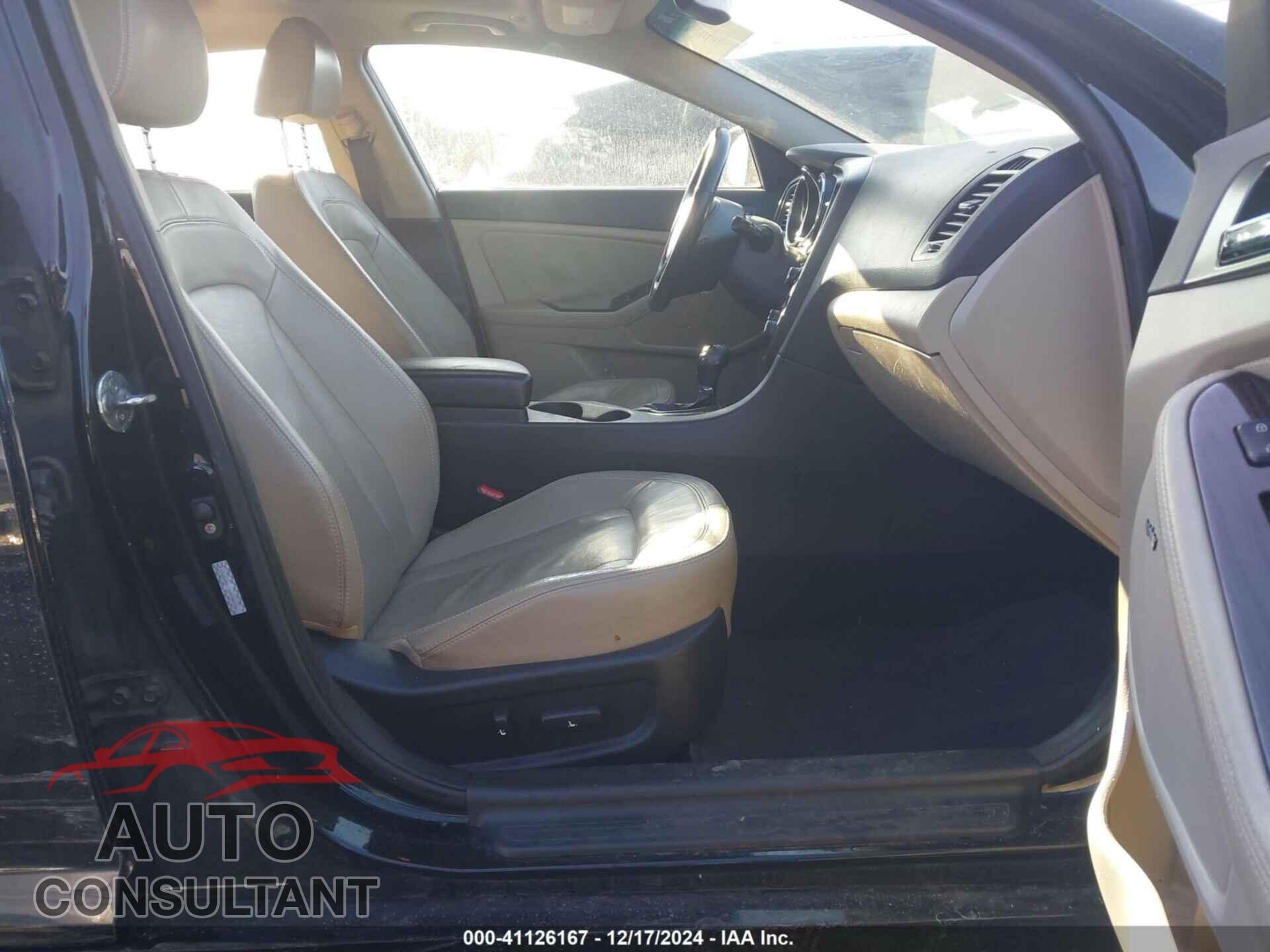 KIA OPTIMA 2011 - KNAGN4A74B5101936