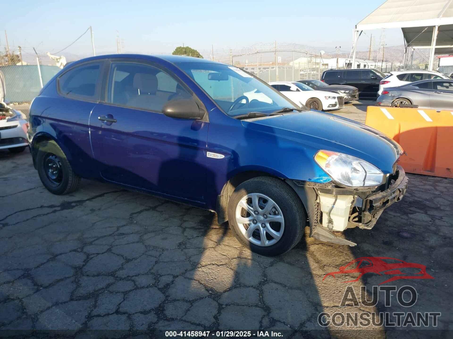 HYUNDAI ACCENT 2009 - KMHCM36C49U109373