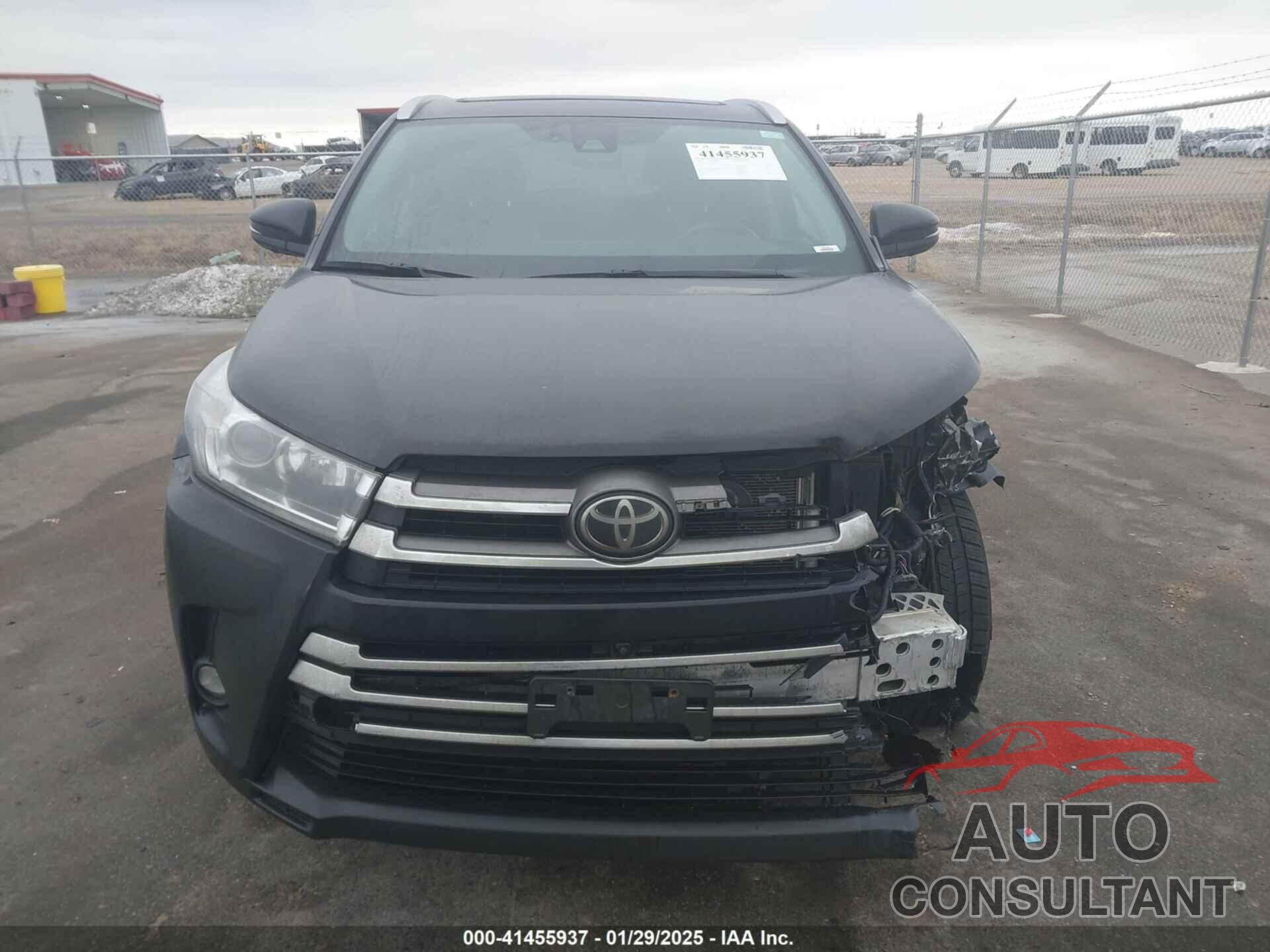 TOYOTA HIGHLANDER 2019 - 5TDDZRFH6KS977765