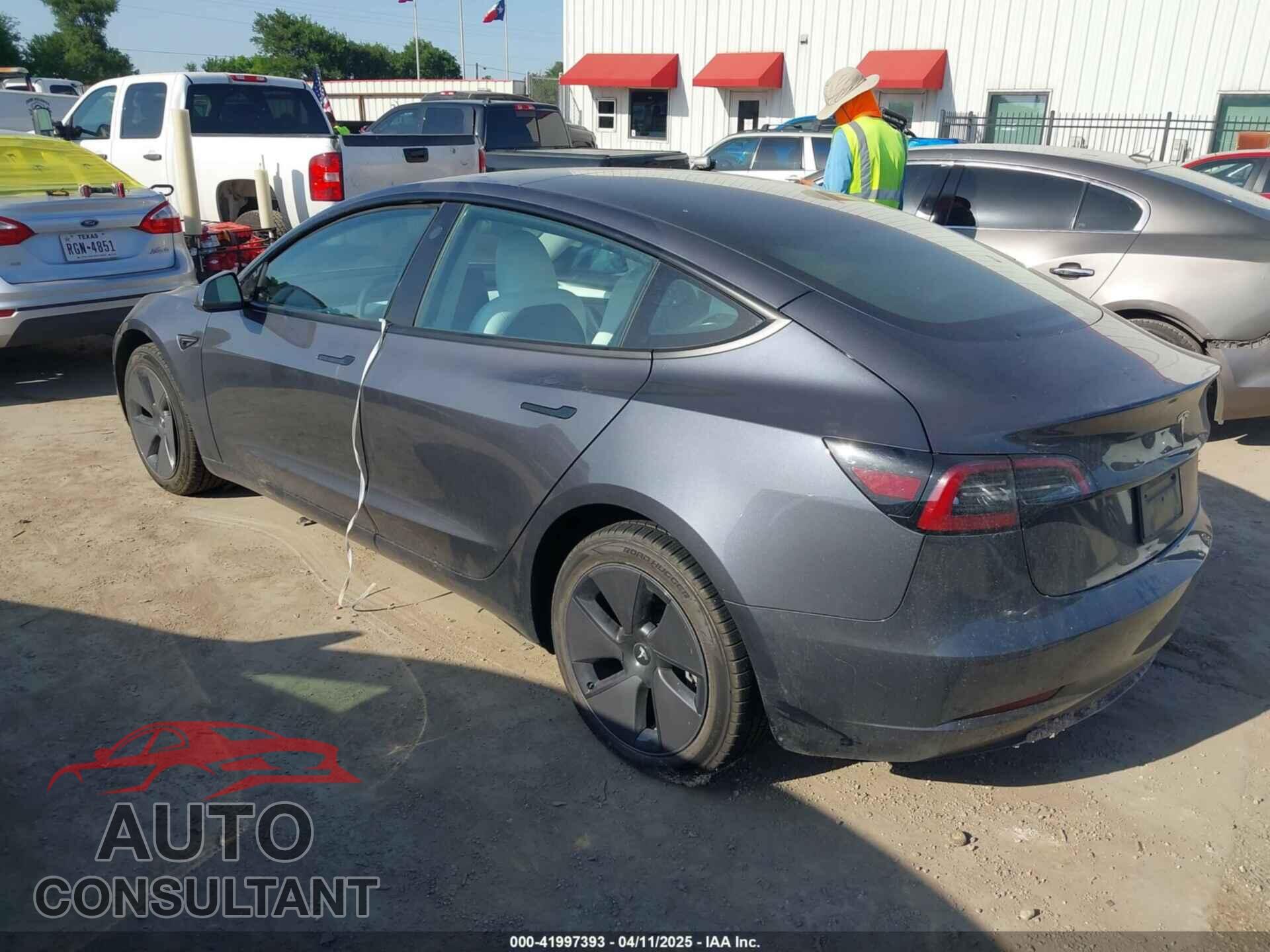 TESLA MODEL 3 2023 - 5YJ3E1EA9PF641908