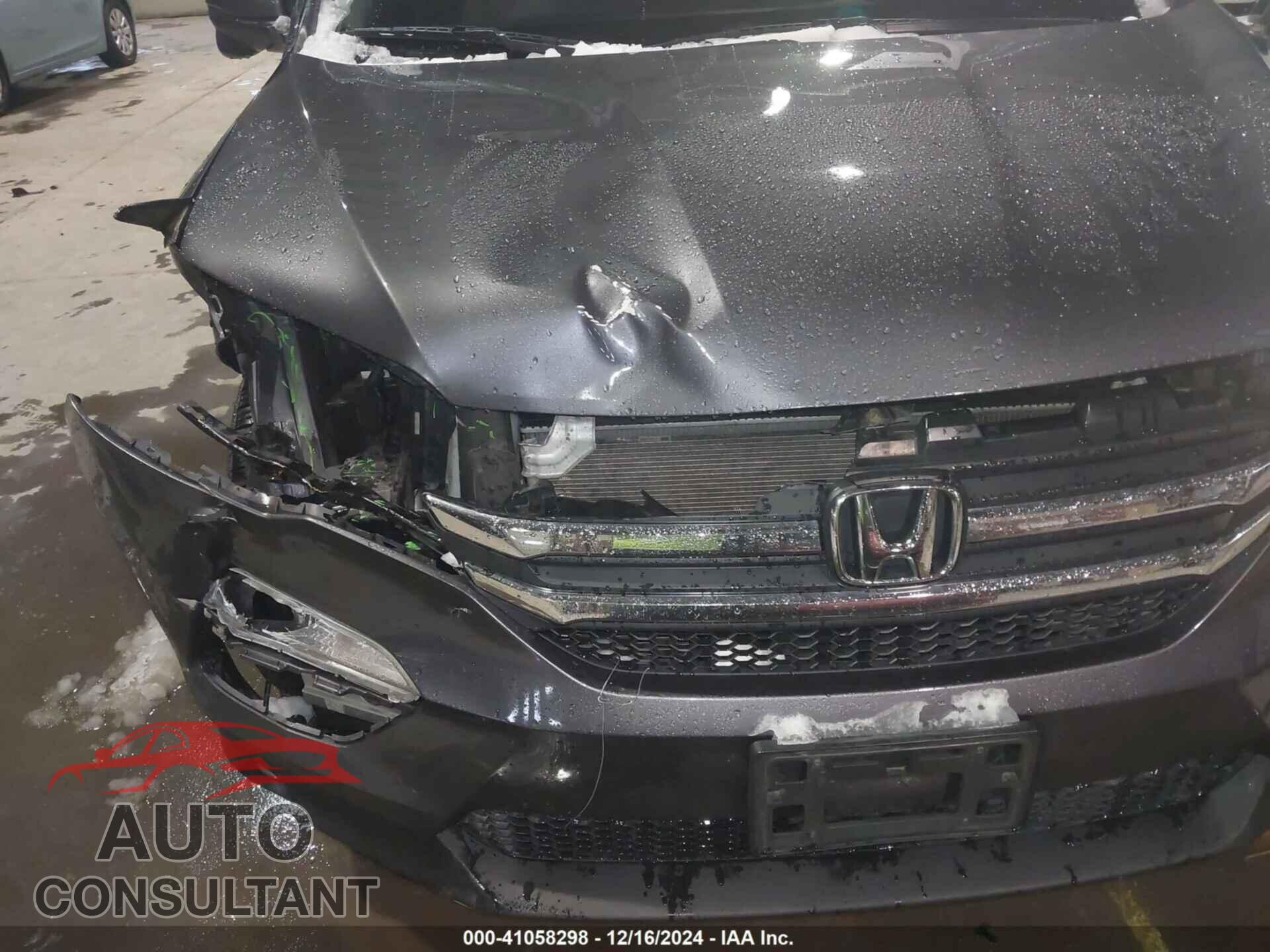 HONDA PILOT 2017 - 5FNYF6H58HB094209